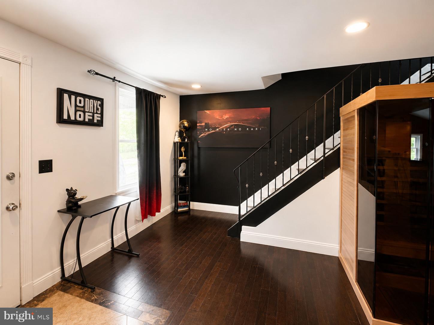 LAFAYETTE HILL - Residential