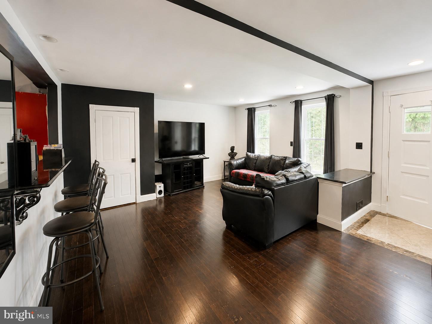 LAFAYETTE HILL - Residential