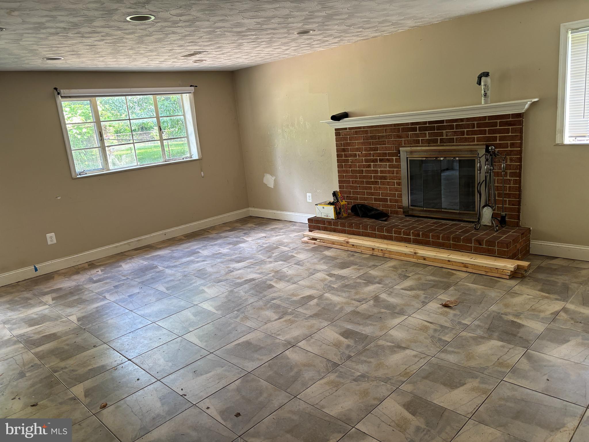 SPRINGBROOK - Residential