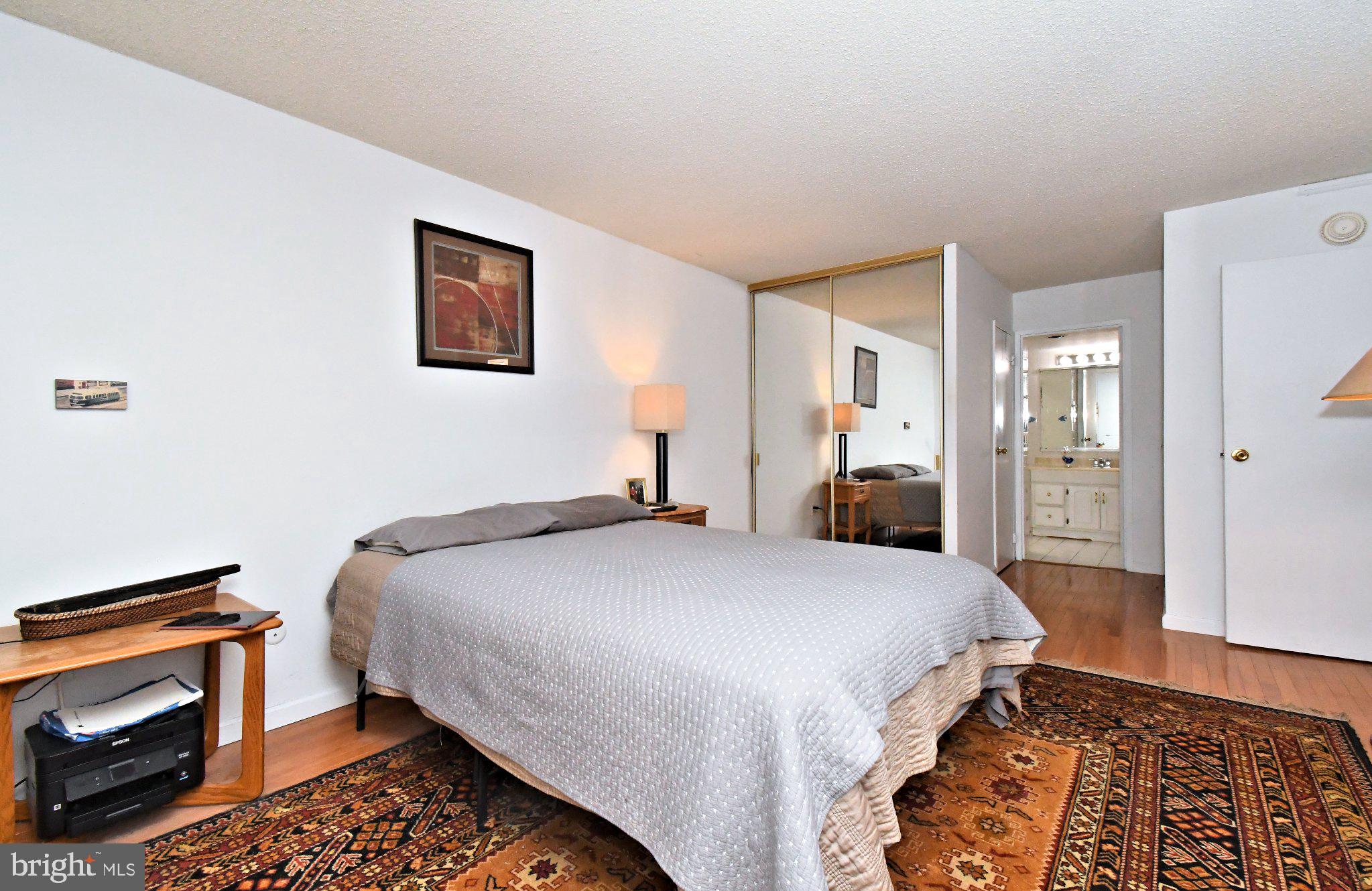 PLYMOUTH HILLS - Residential