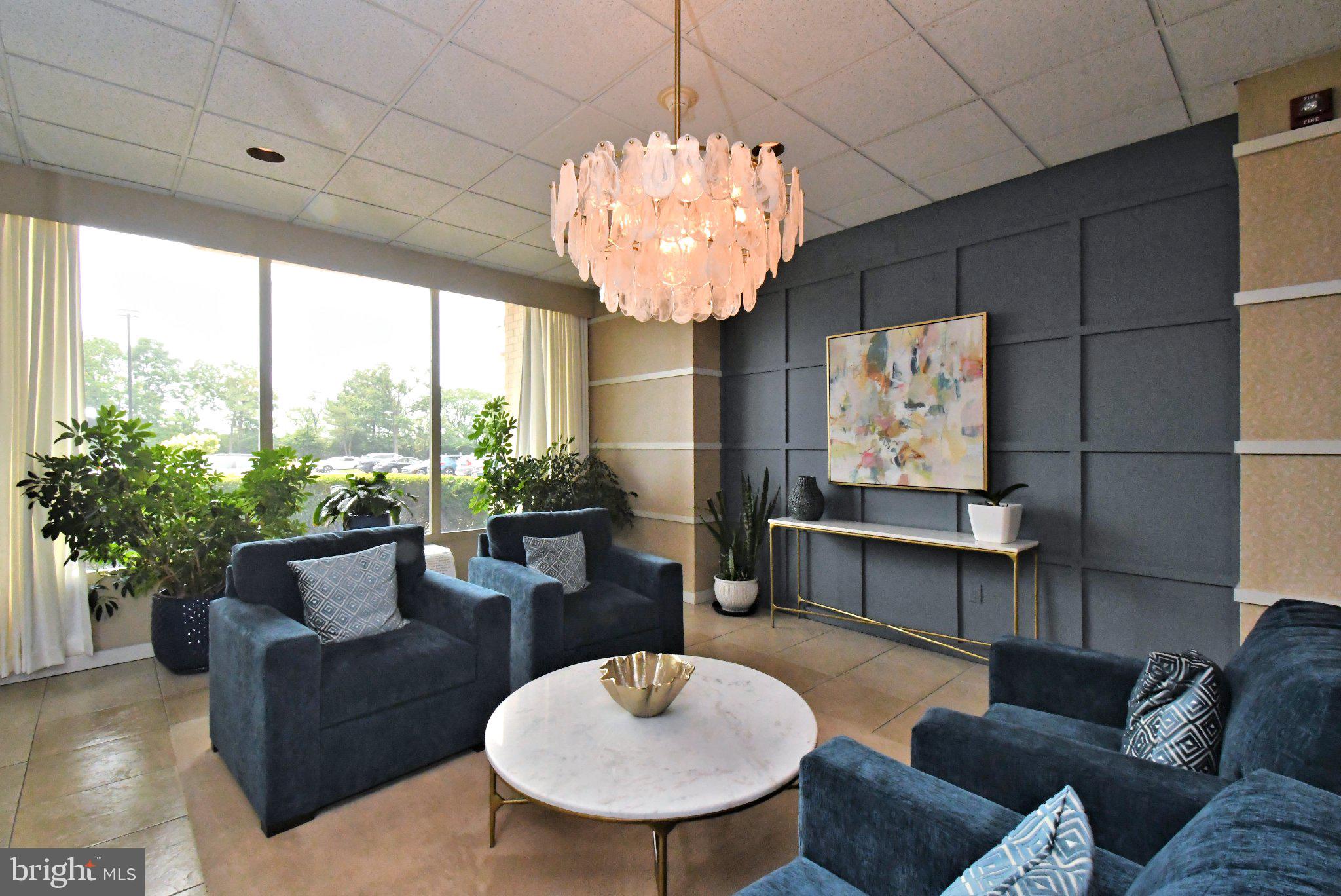 PLYMOUTH HILLS - Residential