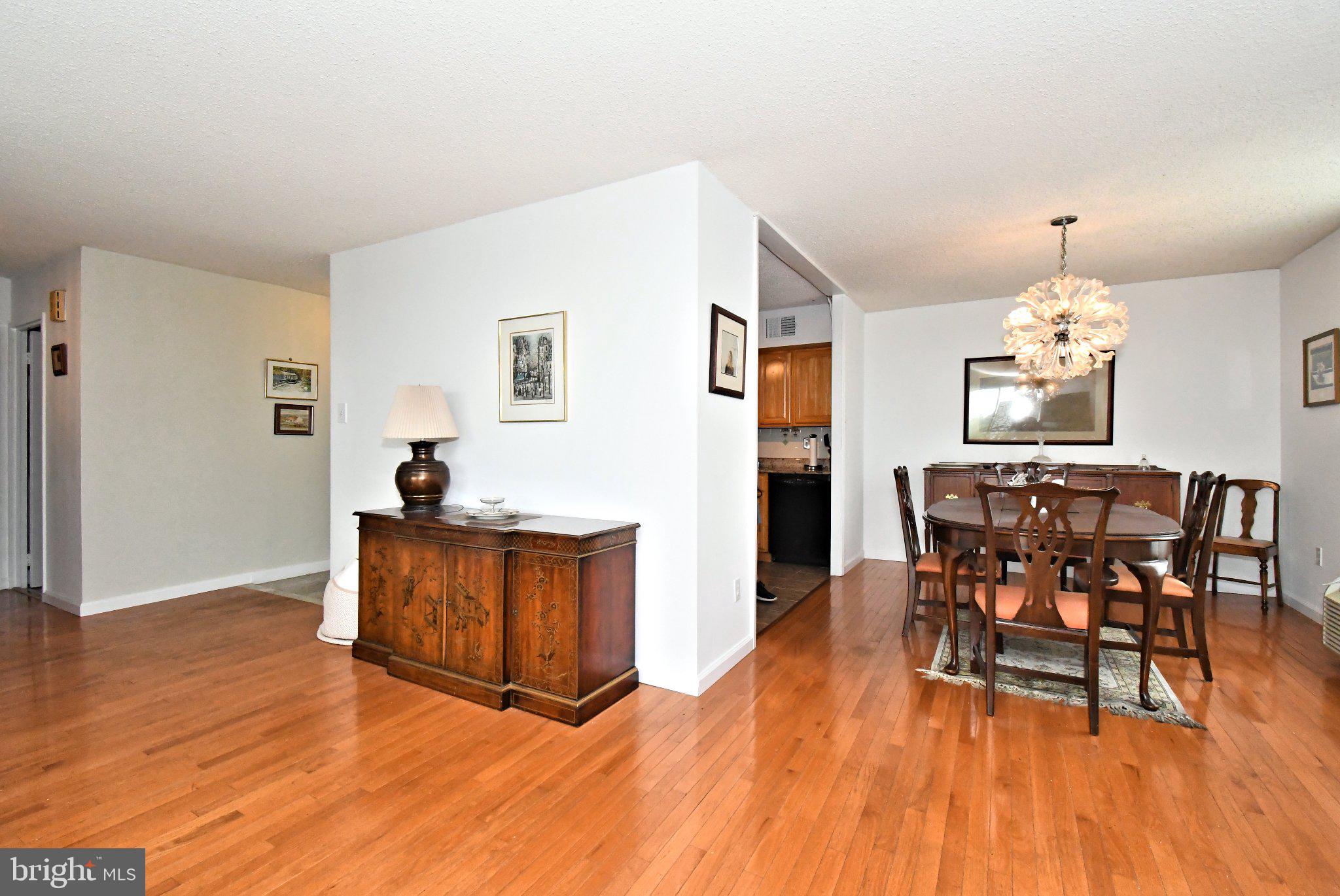 PLYMOUTH HILLS - Residential