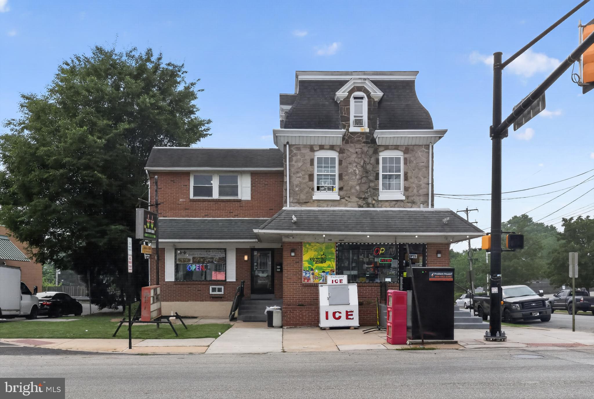 NORRISTOWN - Commercial Sale