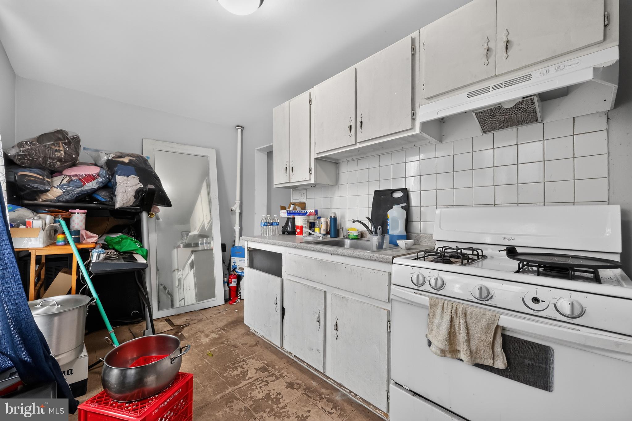 NORRISTOWN - Commercial Sale
