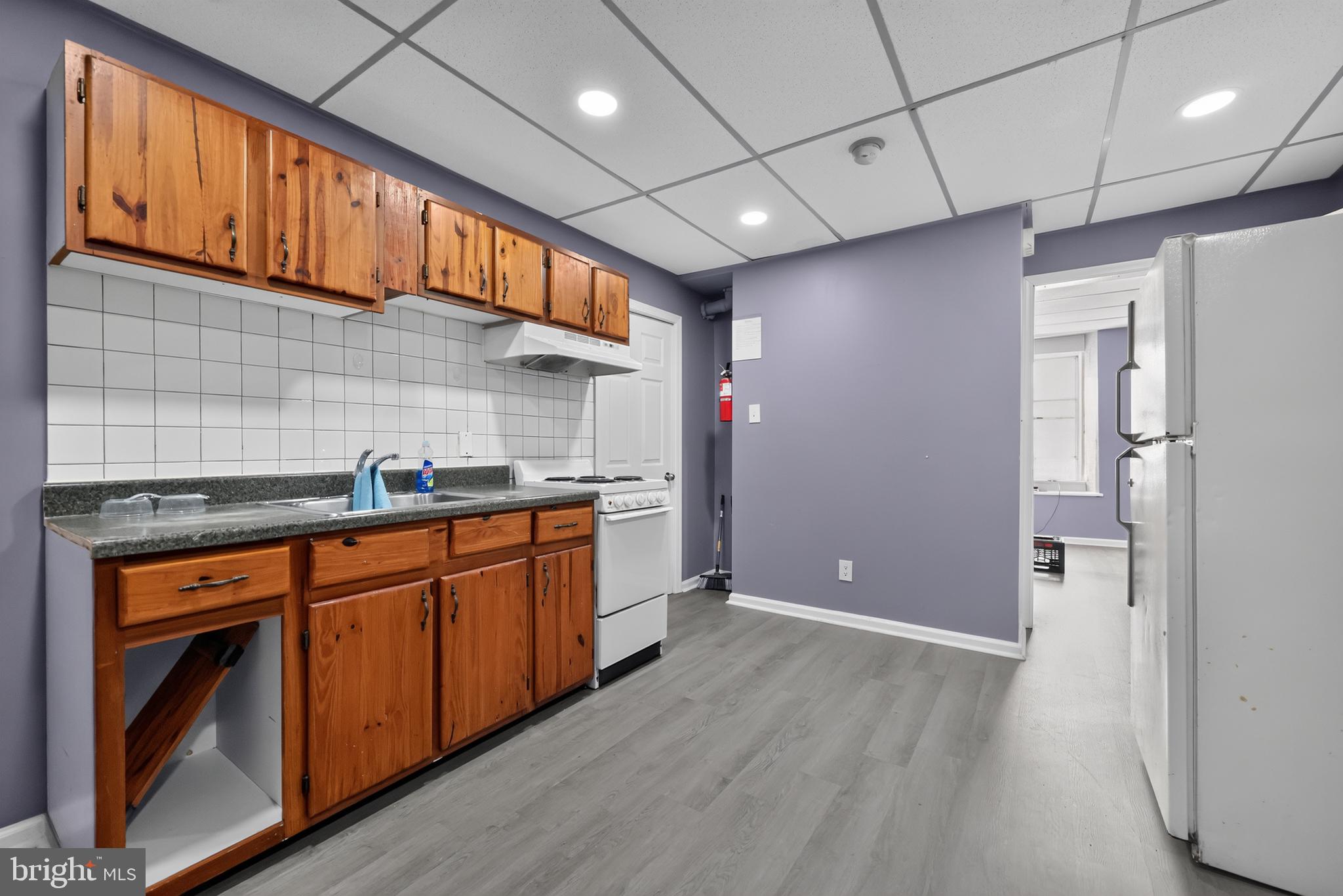NORRISTOWN - Commercial Sale