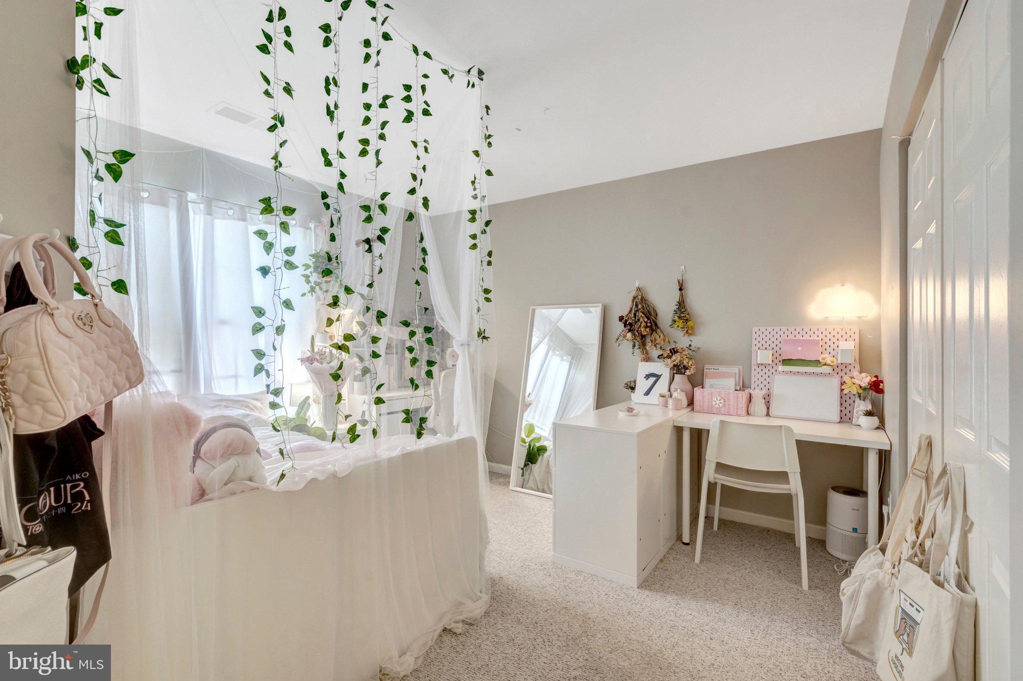 KINGSBROOKE - Residential