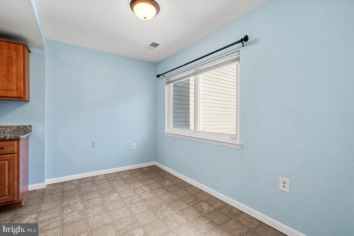 THE VILLAGE PARK - Residential Lease