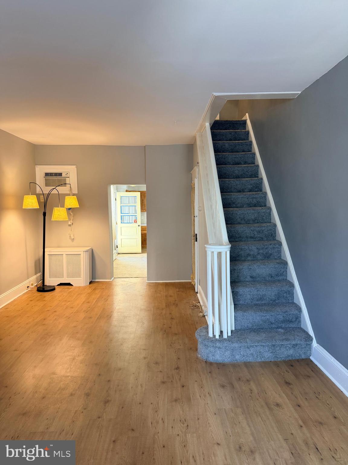 PORT RICHMOND - Residential