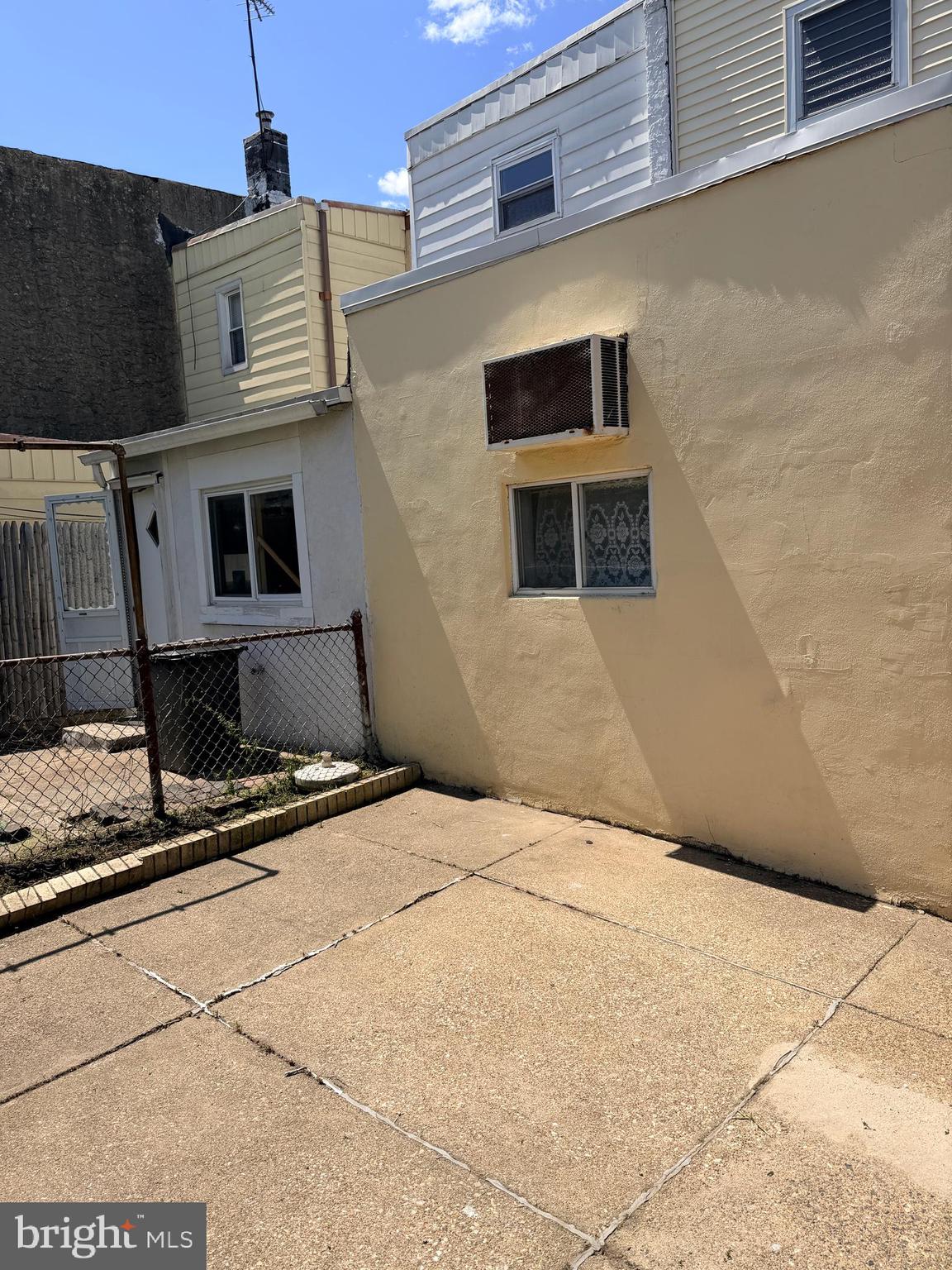 PORT RICHMOND - Residential
