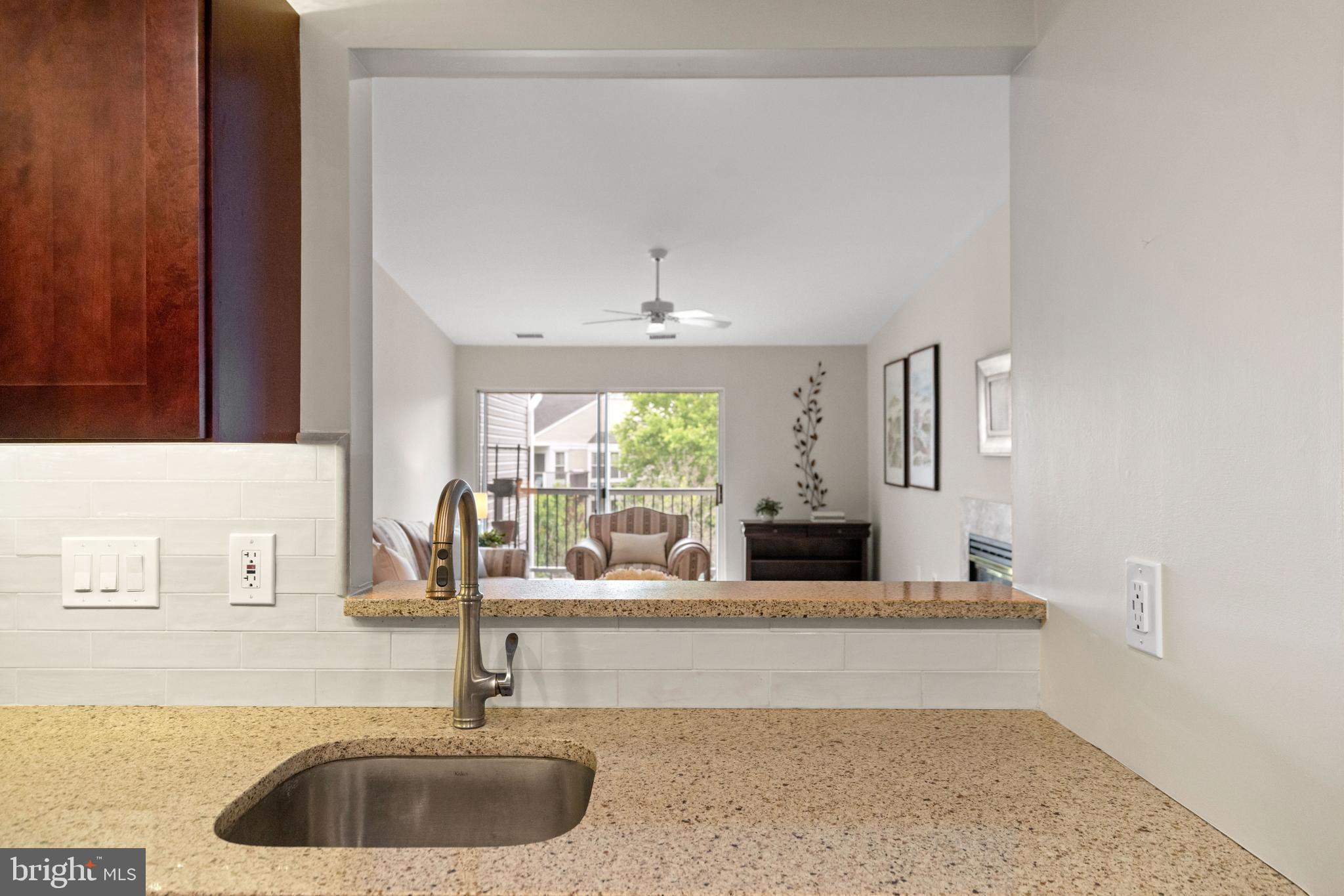 ASHBURN VILLAGE - Residential