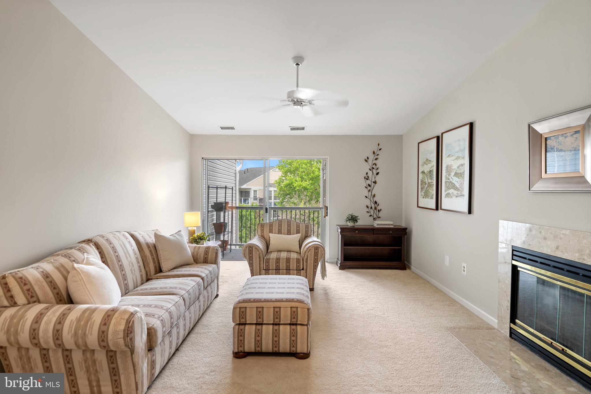 ASHBURN VILLAGE - Residential