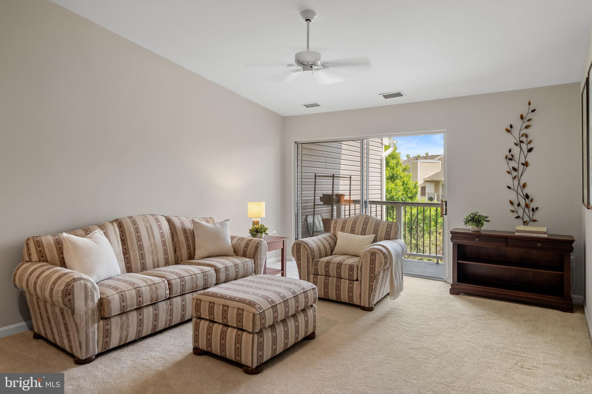ASHBURN VILLAGE - Residential