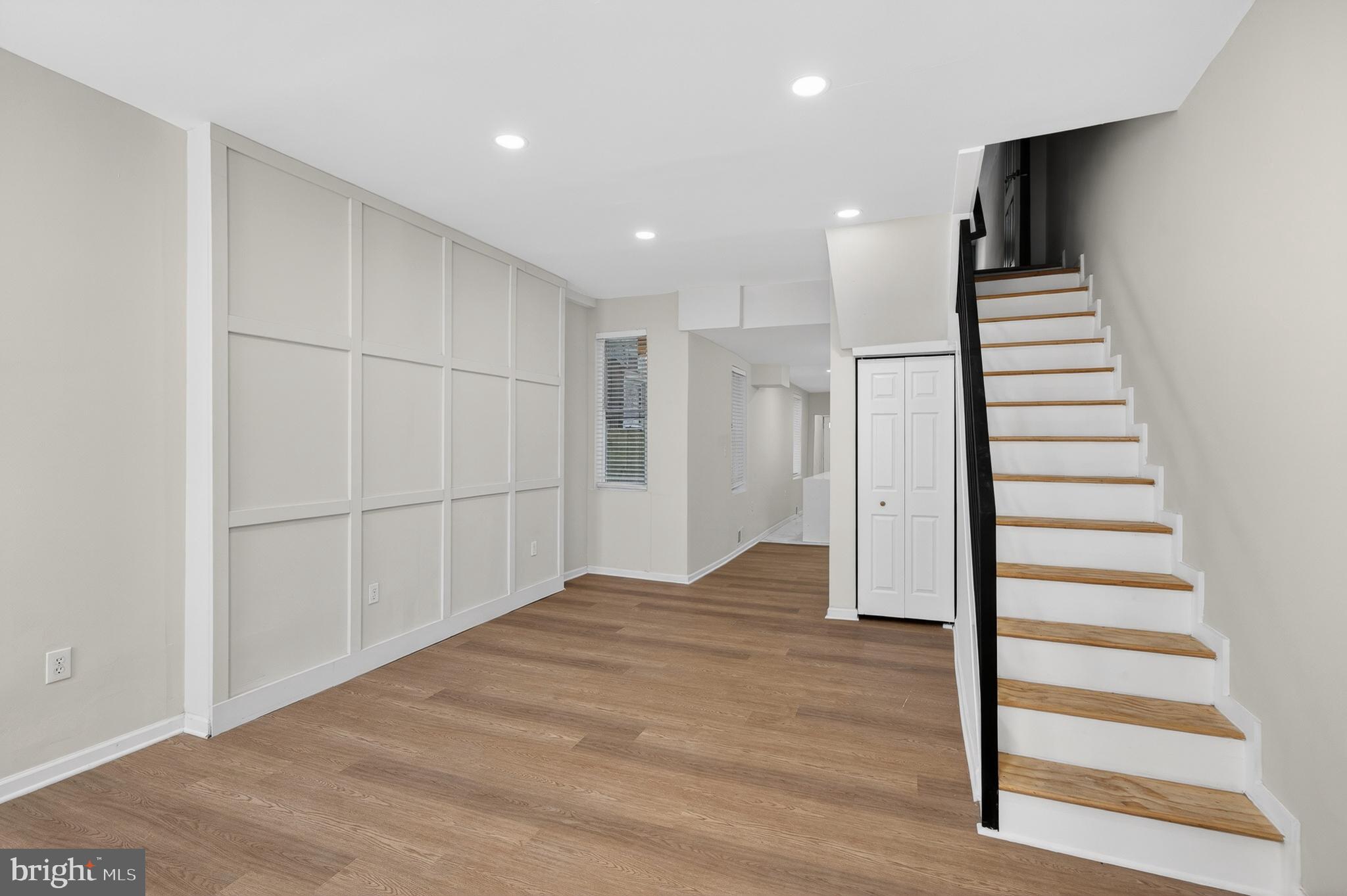 FAIRMOUNT - Residential
