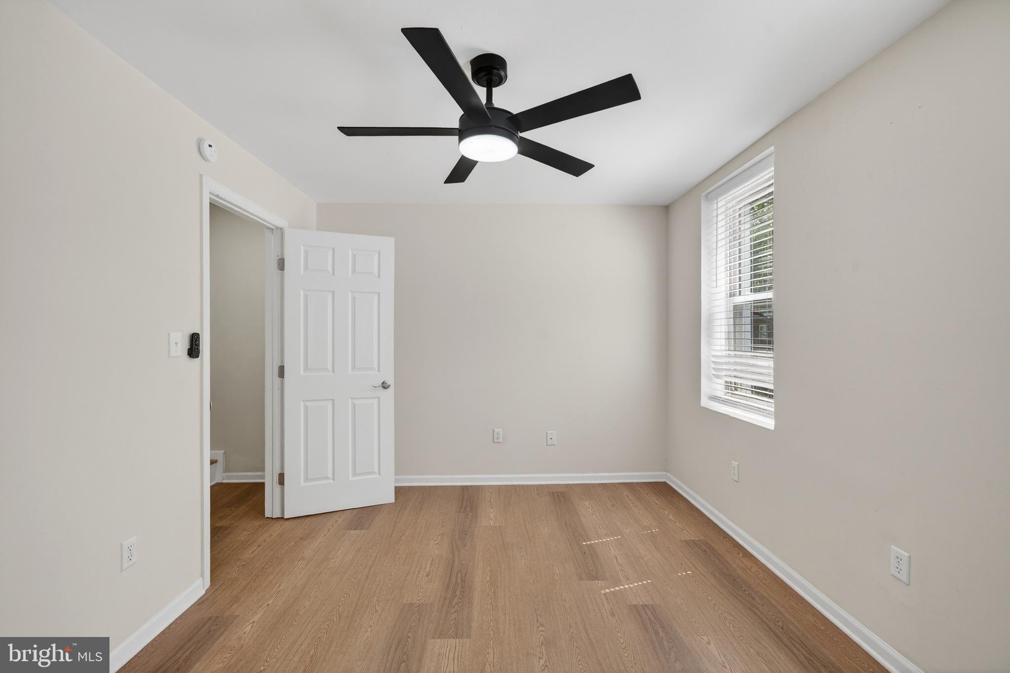 FAIRMOUNT - Residential