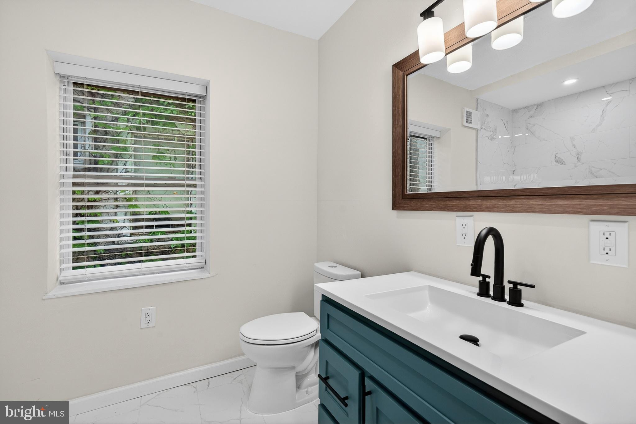 FAIRMOUNT - Residential