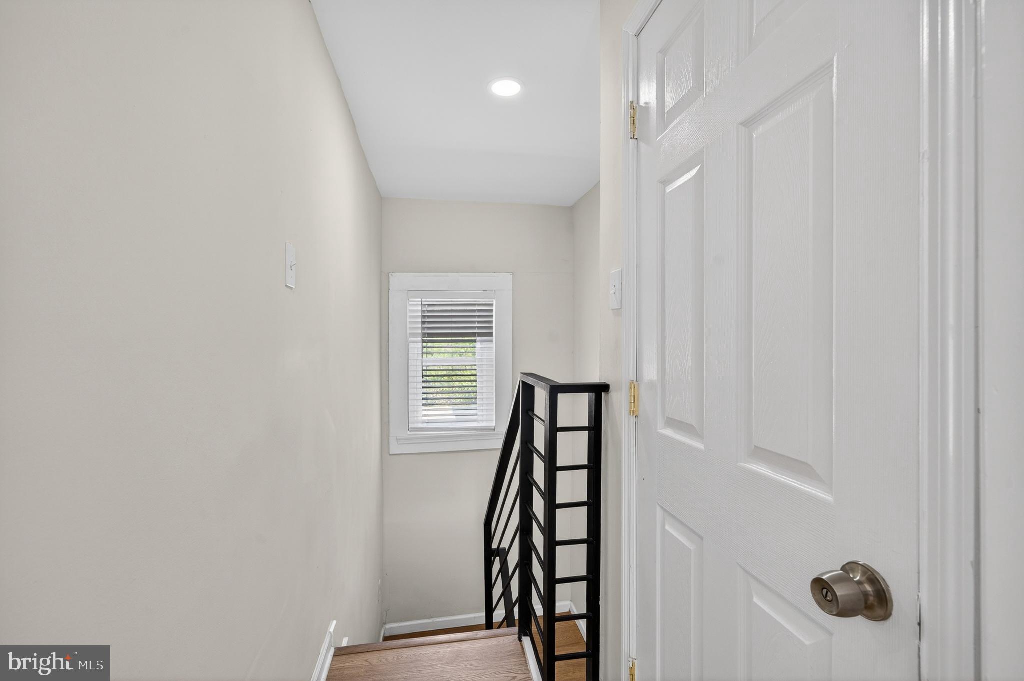 FAIRMOUNT - Residential