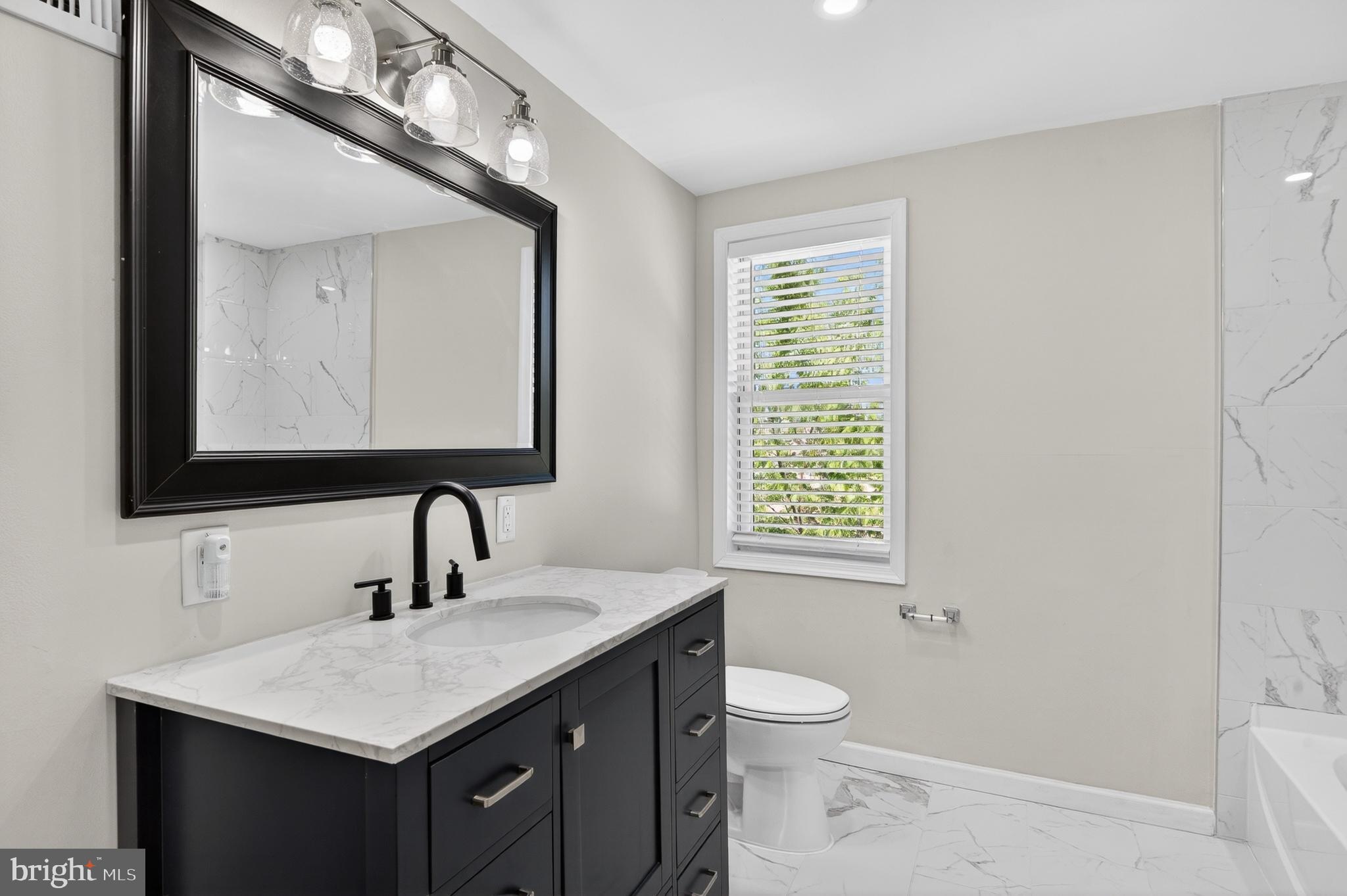 FAIRMOUNT - Residential