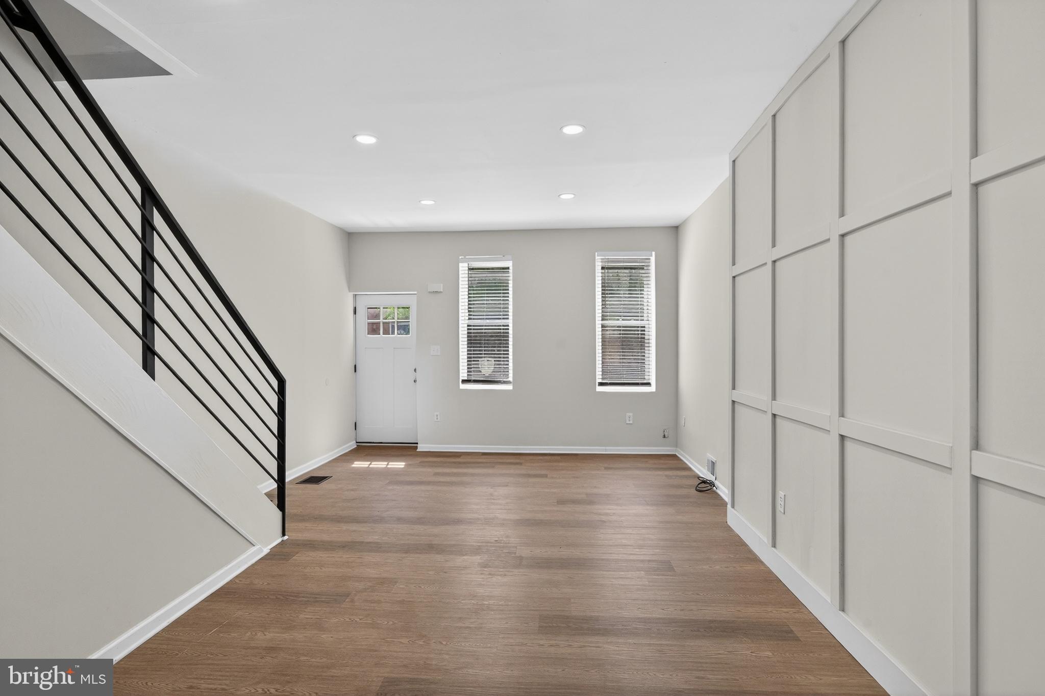FAIRMOUNT - Residential