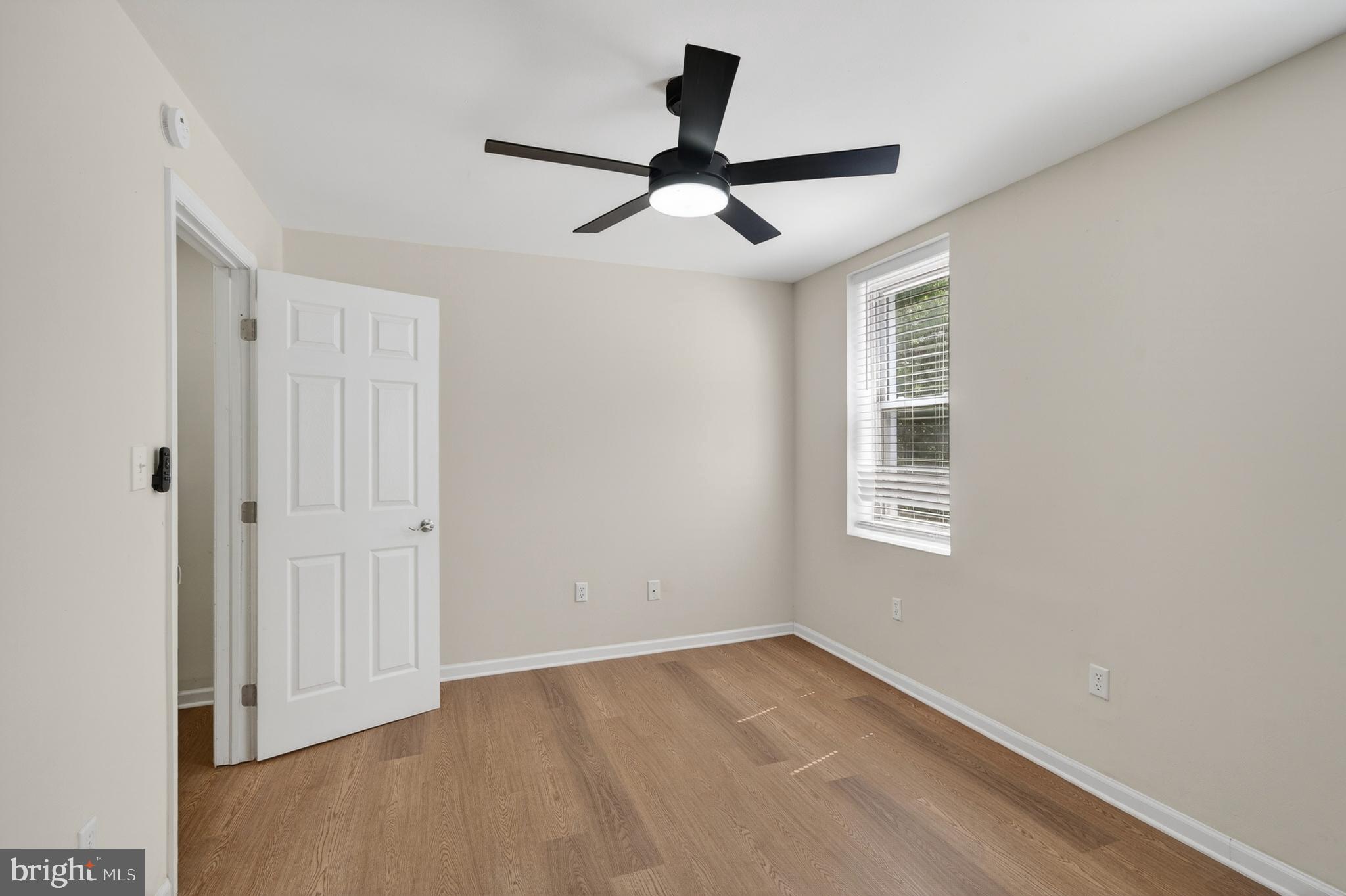 FAIRMOUNT - Residential