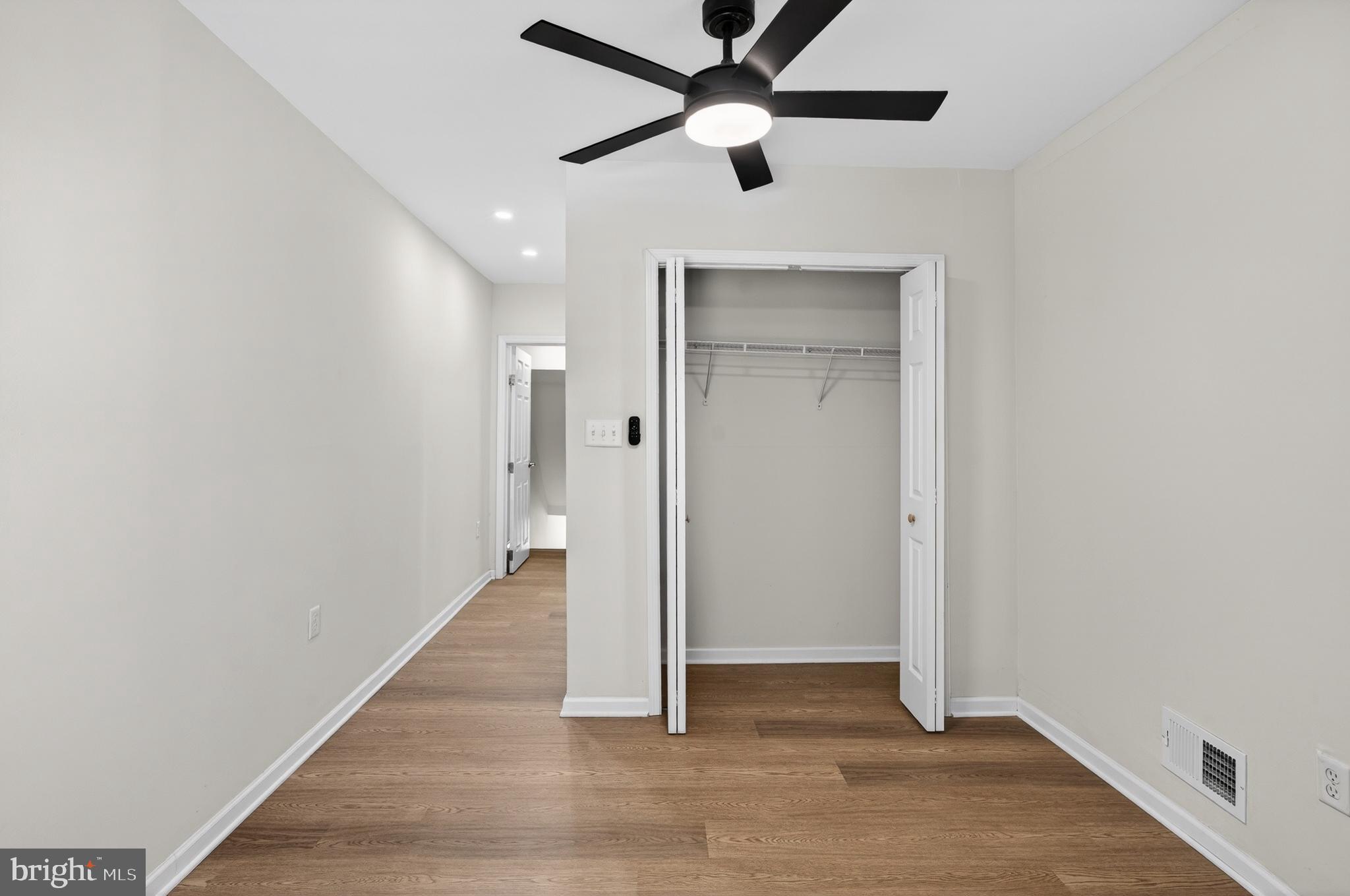 FAIRMOUNT - Residential