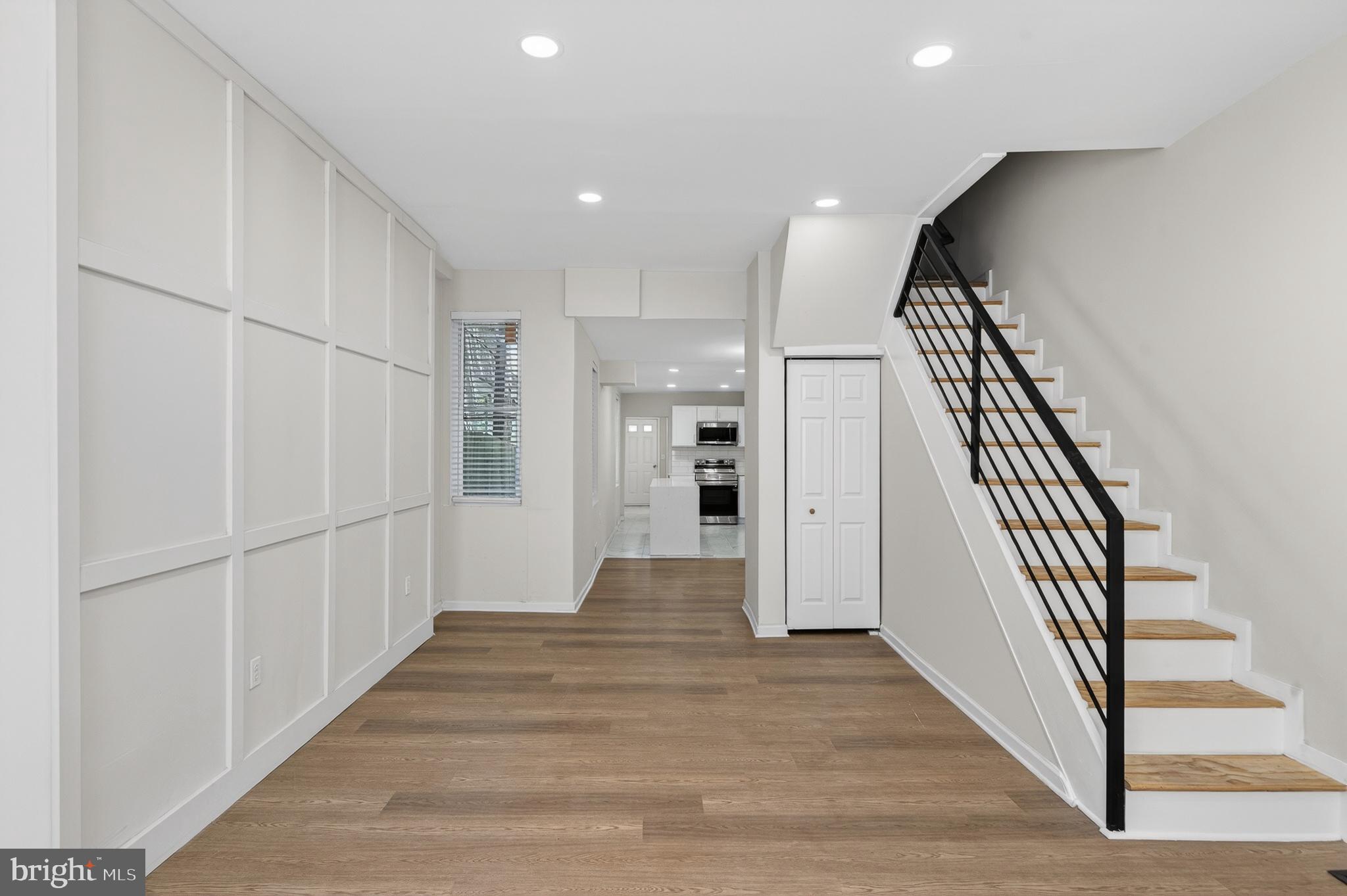 FAIRMOUNT - Residential