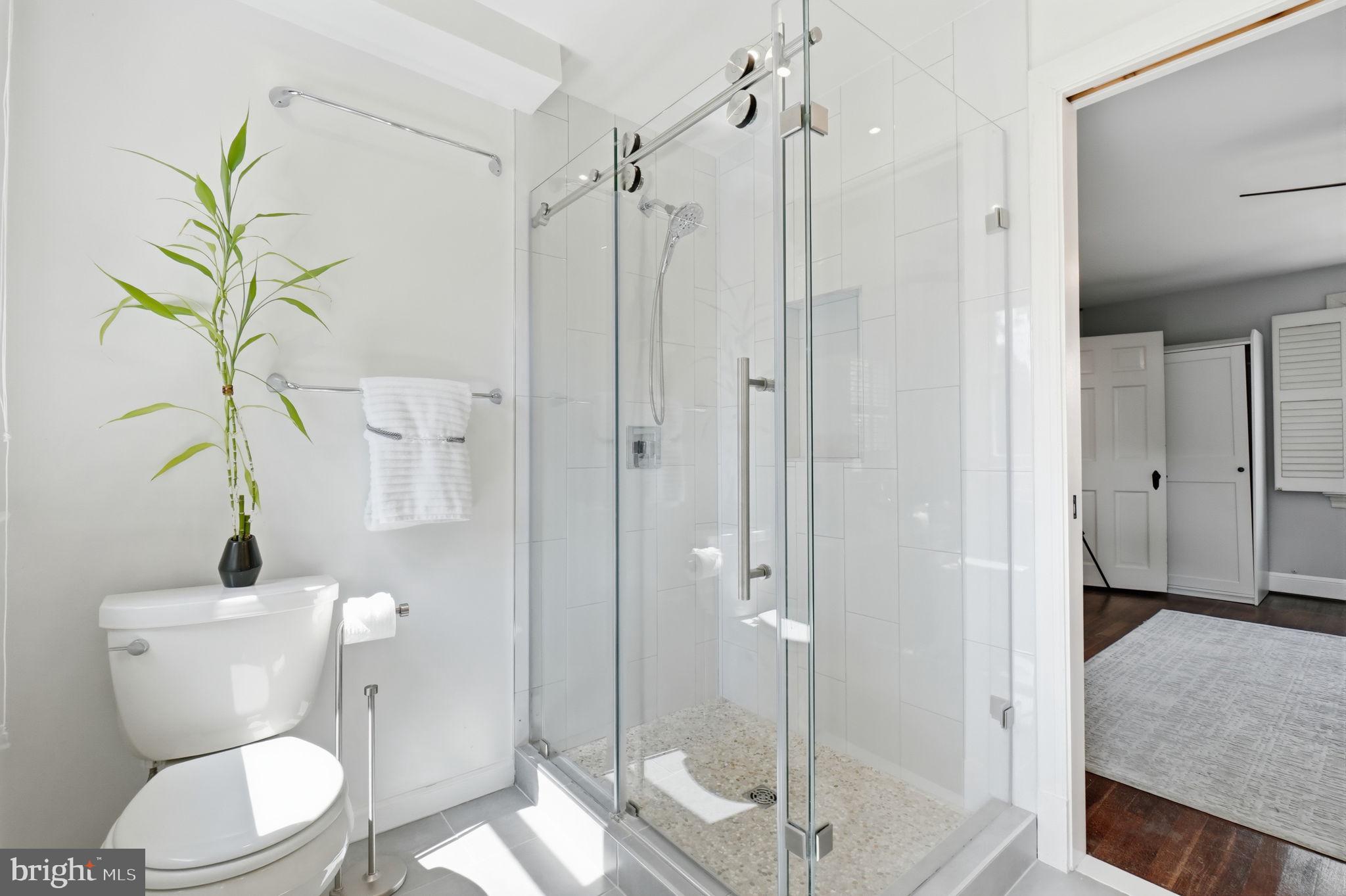 ARLINGTON HEIGHTS - Residential