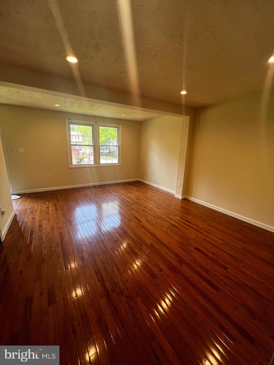 MEADOWVALE - Residential