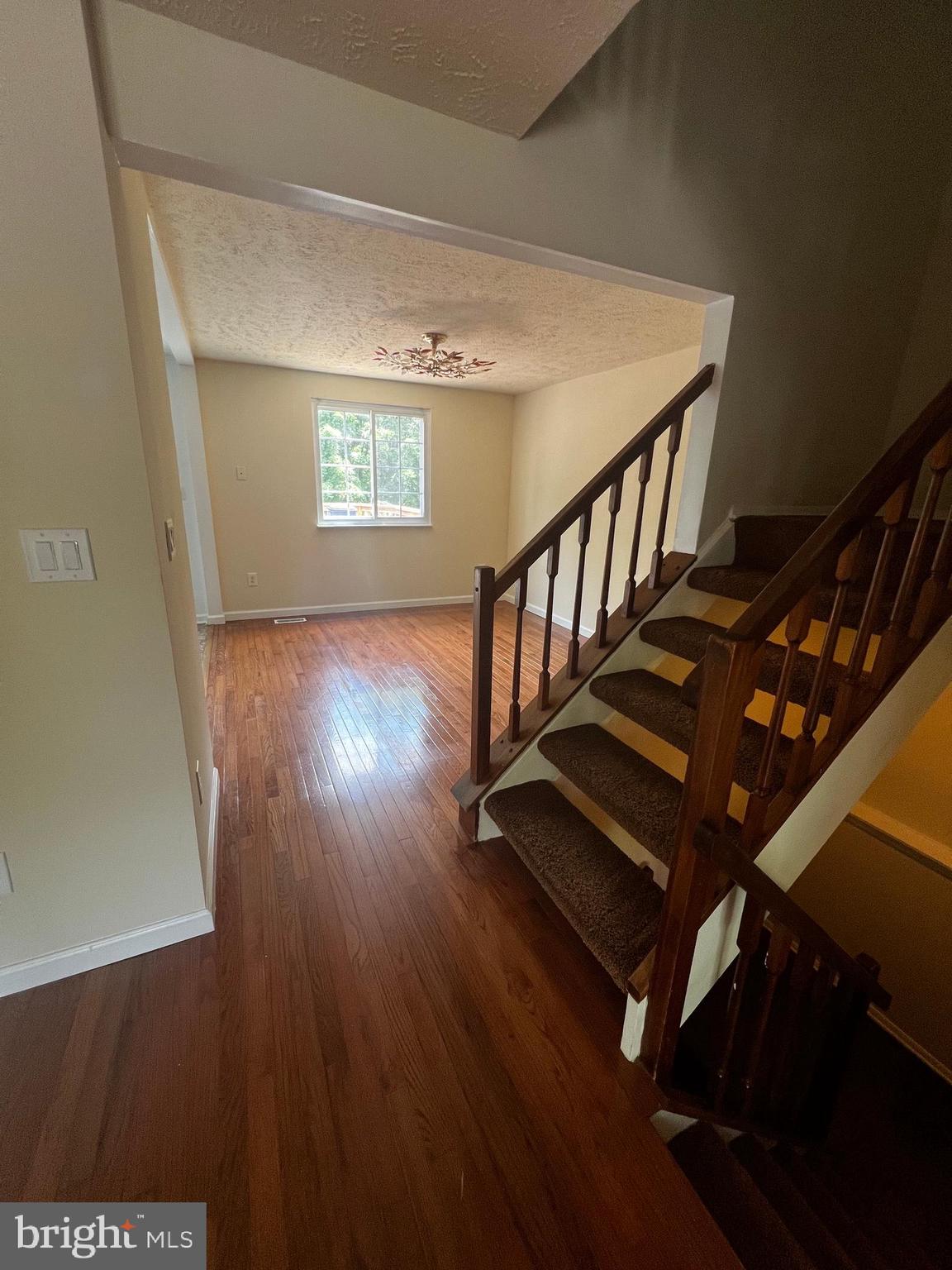 MEADOWVALE - Residential