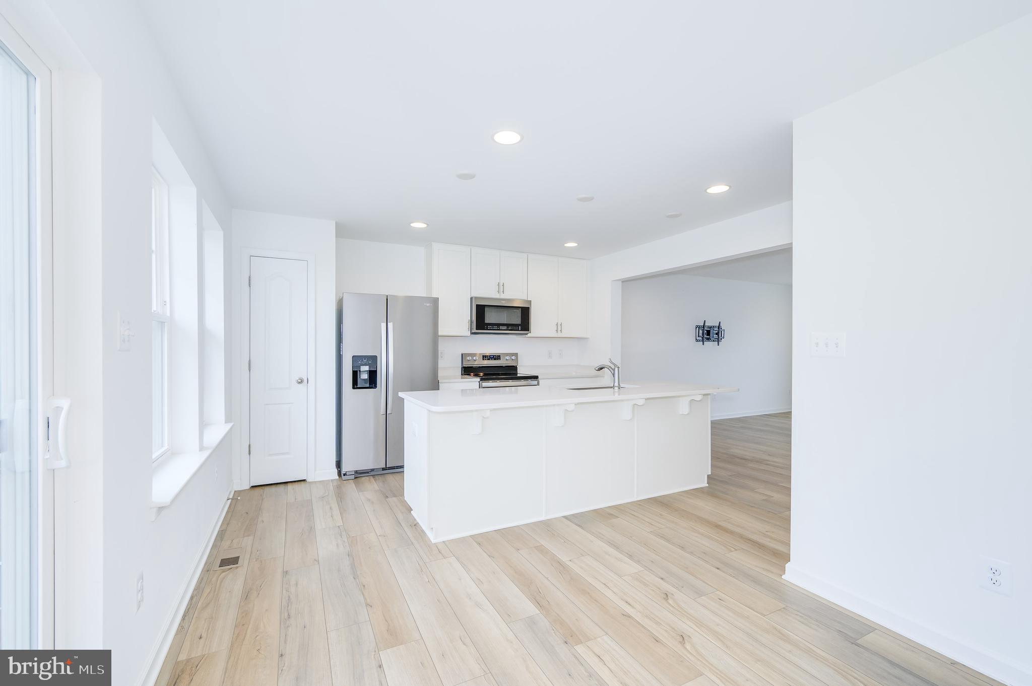 MCCAULEY CROSSING - Residential