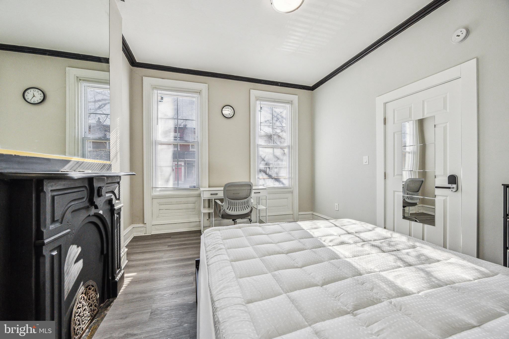 BELMONT - Residential