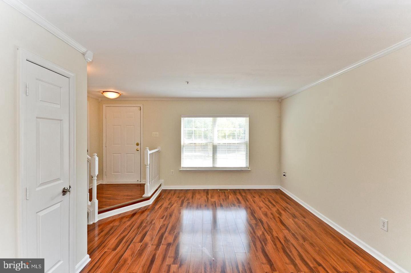 COLONY SQUARE - Residential