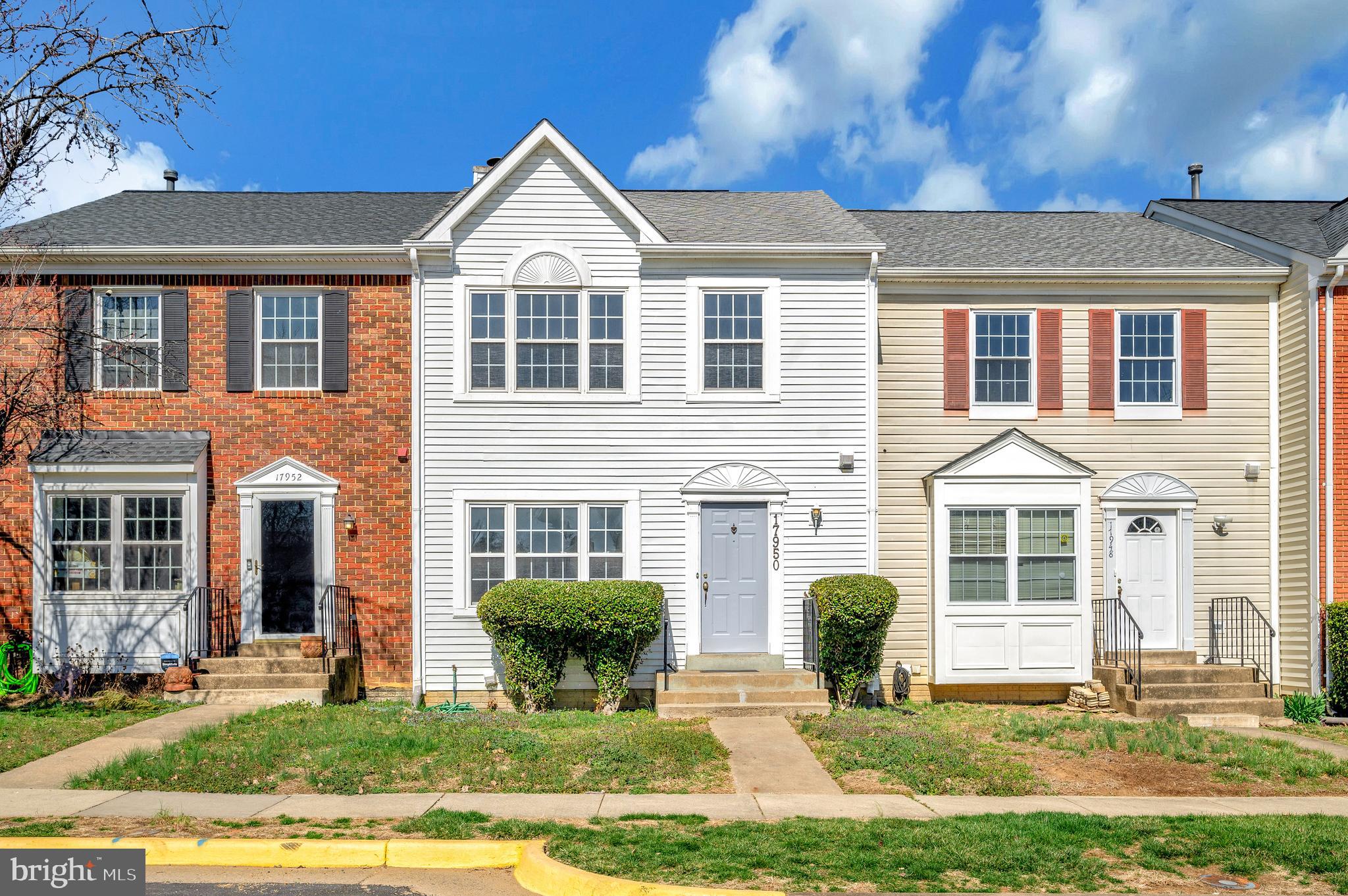 WILLIAMSTOWN - Residential
