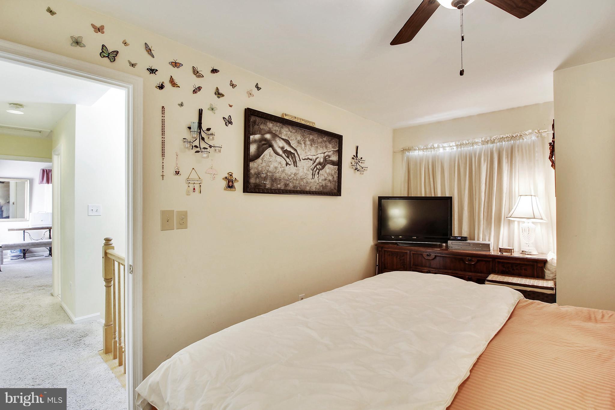 MEADOWGATE - Residential