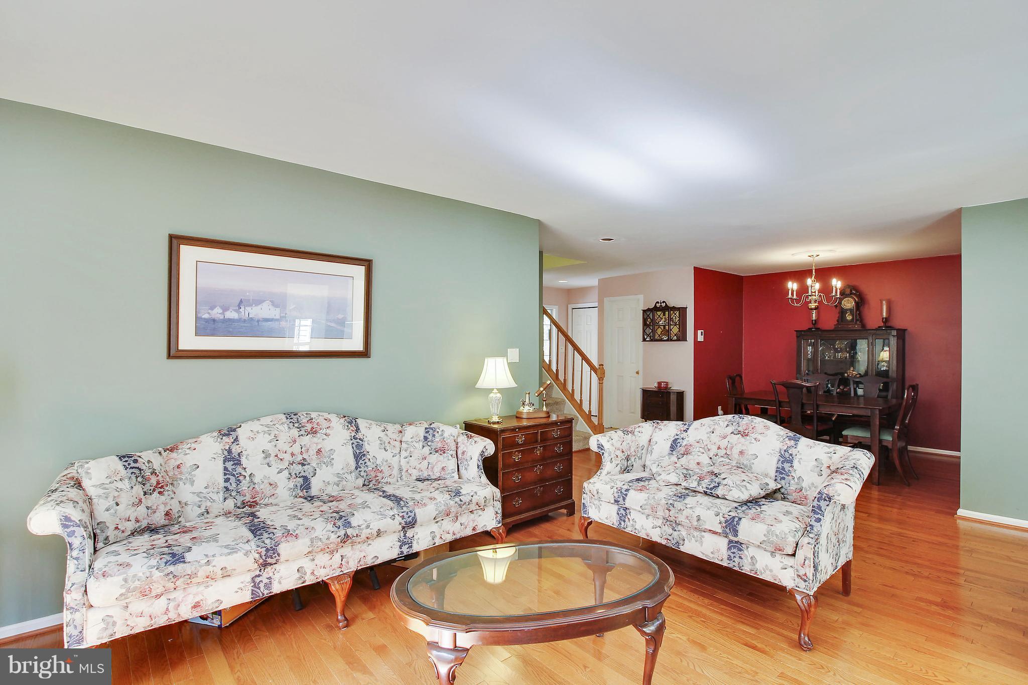 MEADOWGATE - Residential