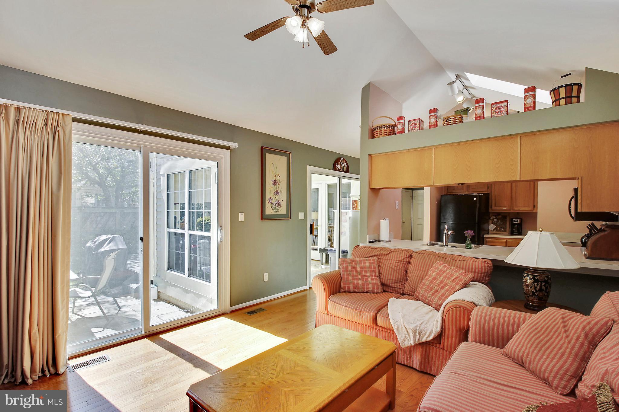 MEADOWGATE - Residential