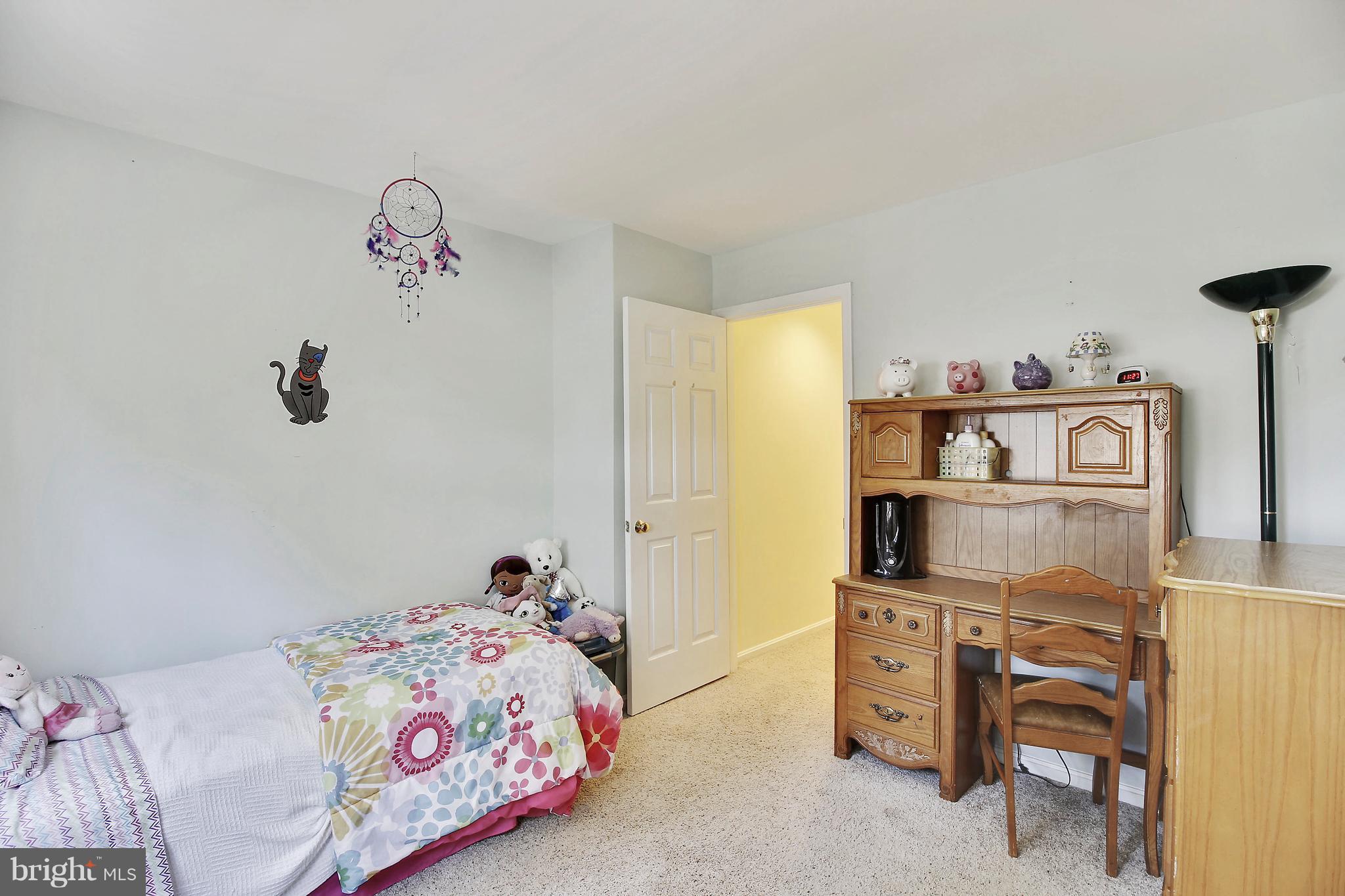 MEADOWGATE - Residential
