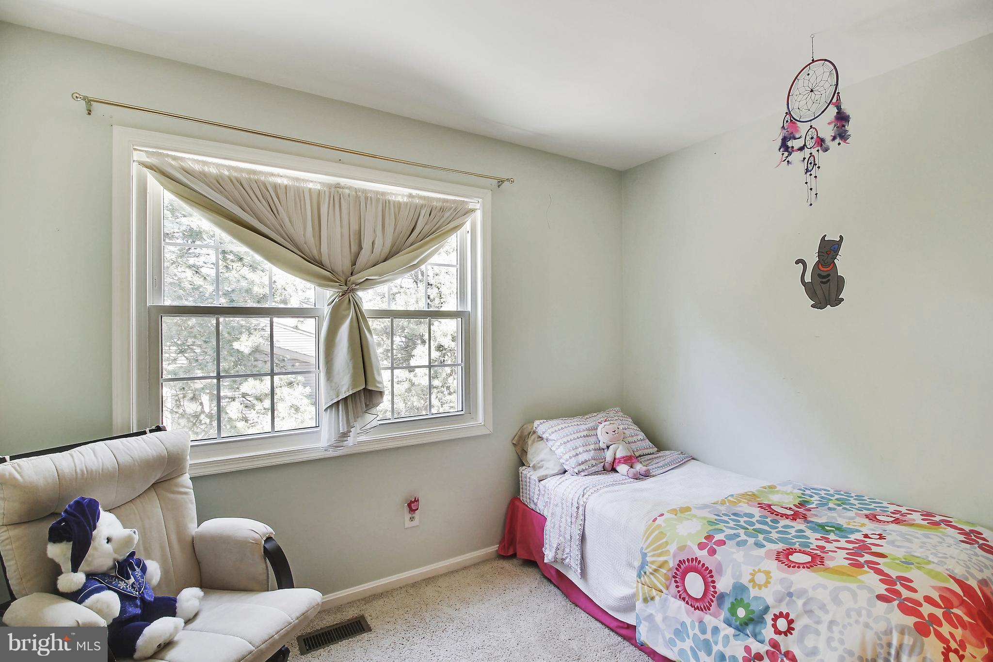 MEADOWGATE - Residential