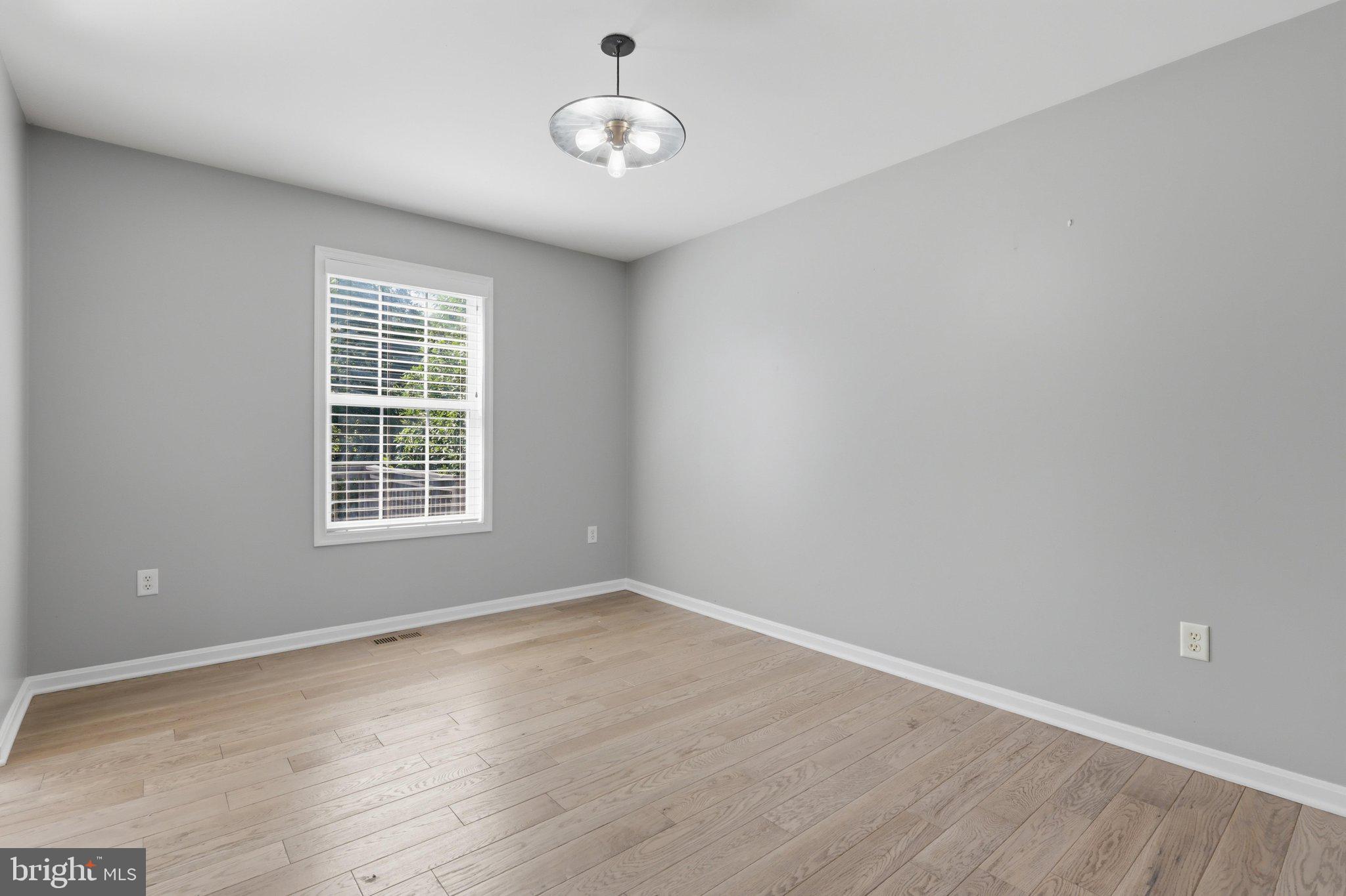 FAIRWAY MEADOWS - Residential