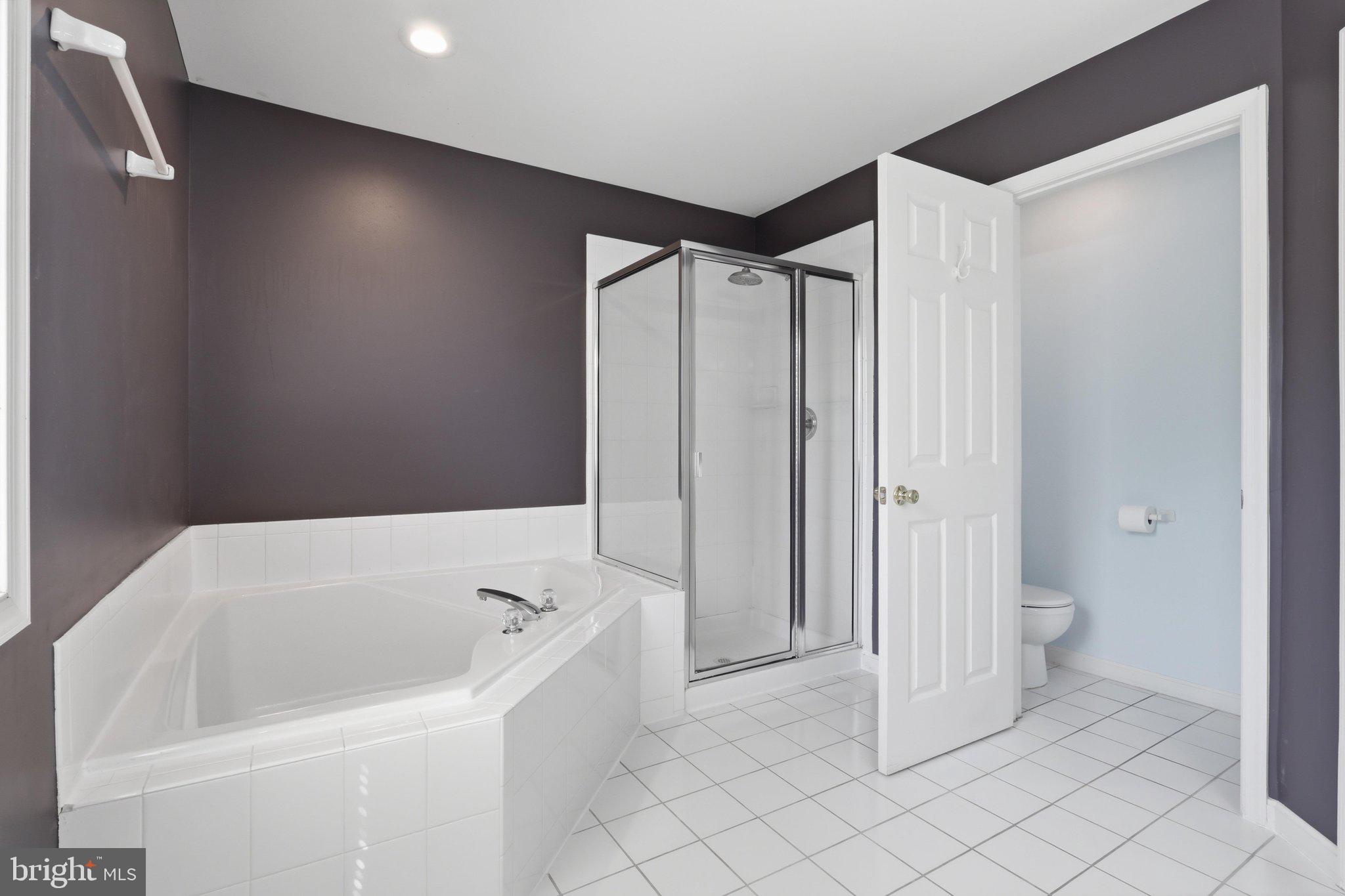 FAIRWAY MEADOWS - Residential