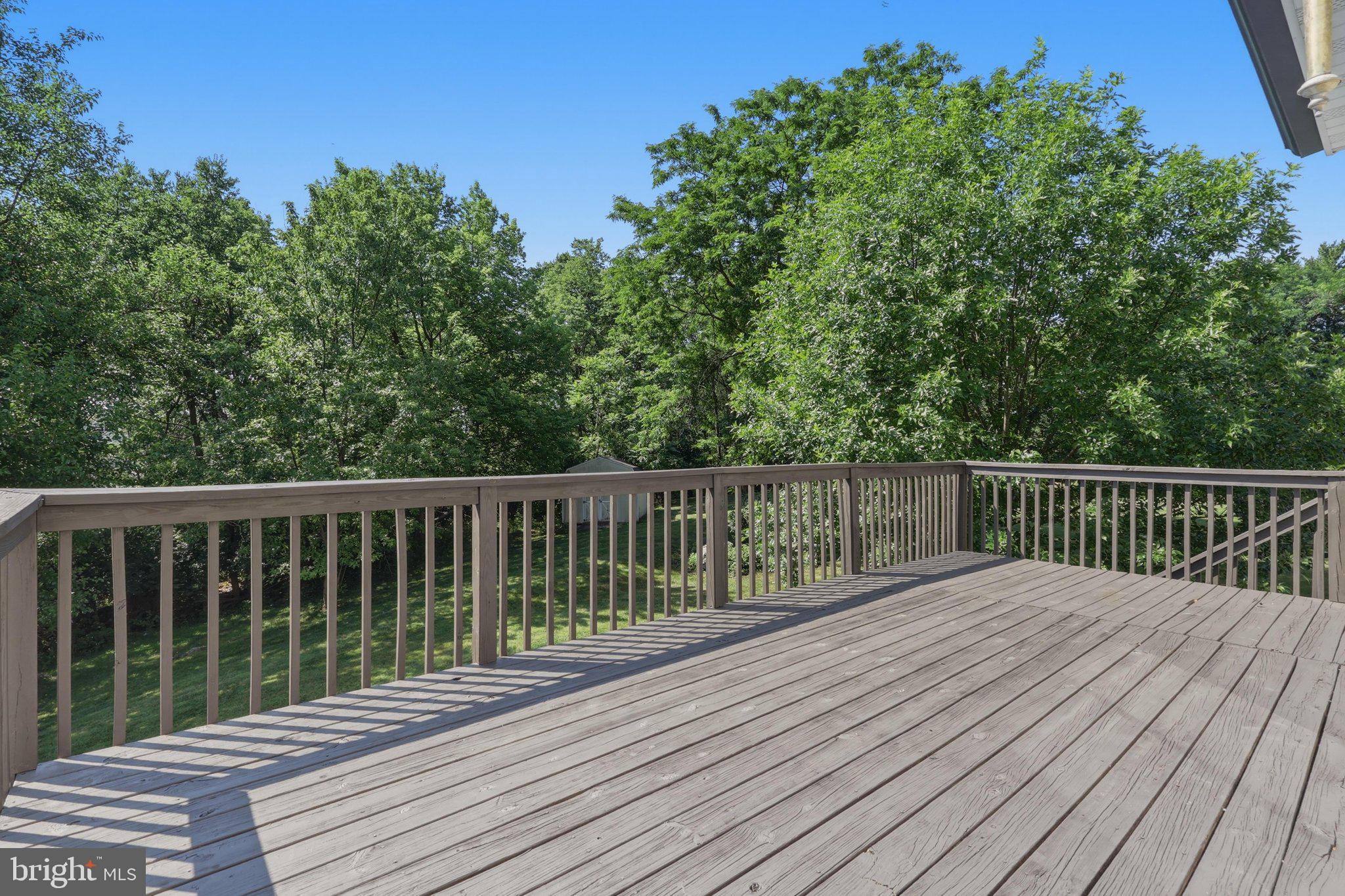 FAIRWAY MEADOWS - Residential