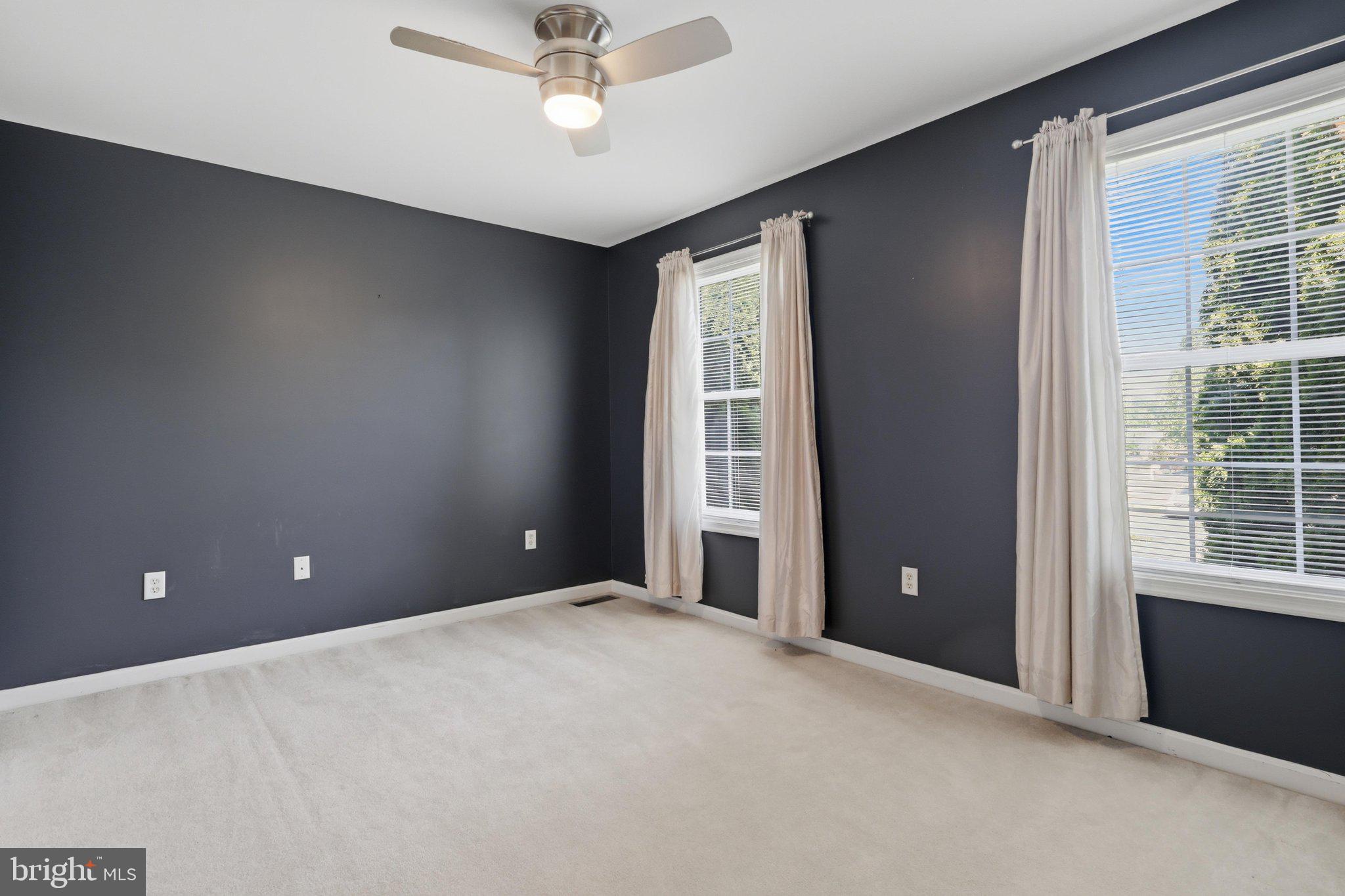 FAIRWAY MEADOWS - Residential