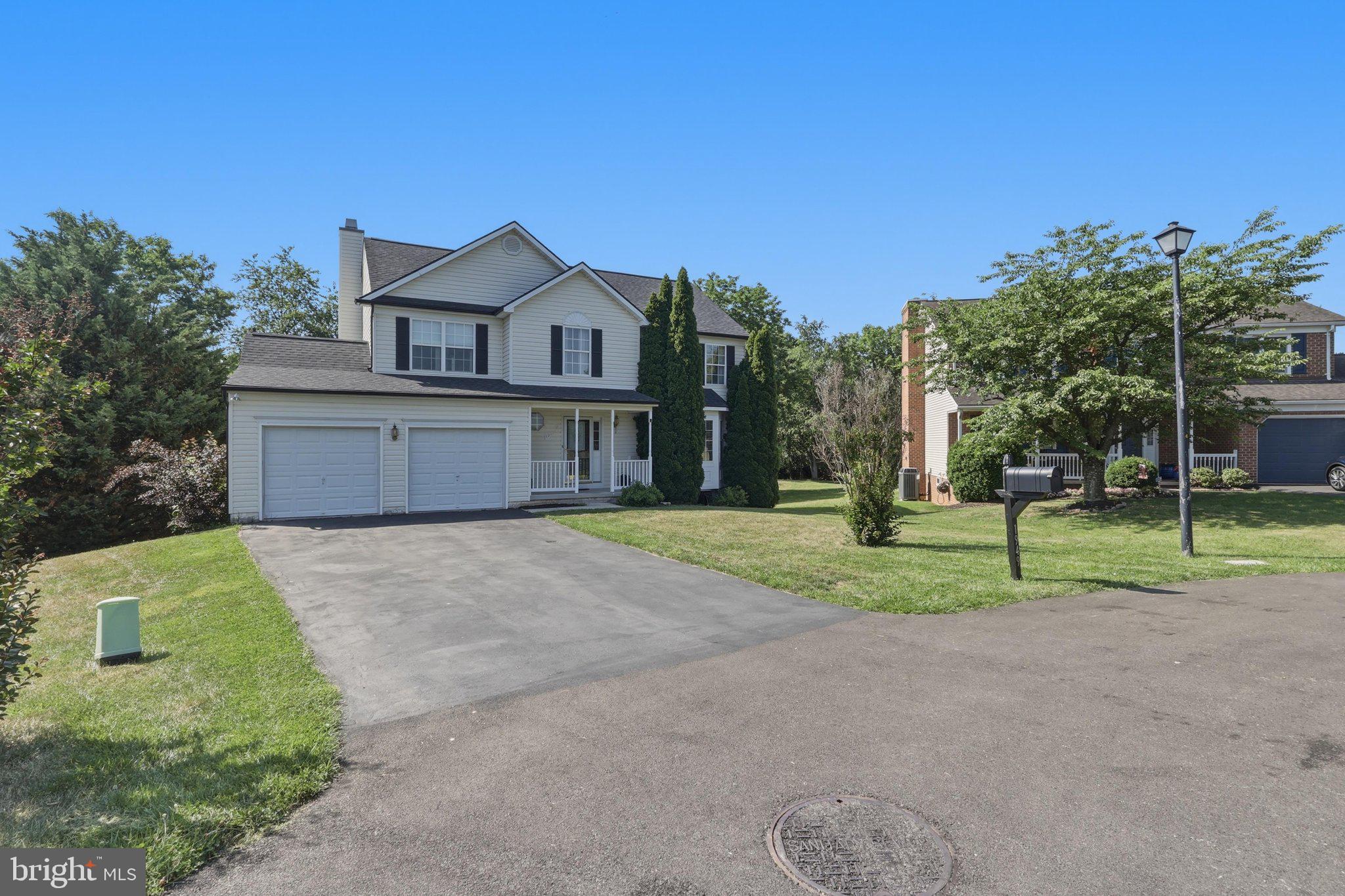 FAIRWAY MEADOWS - Residential