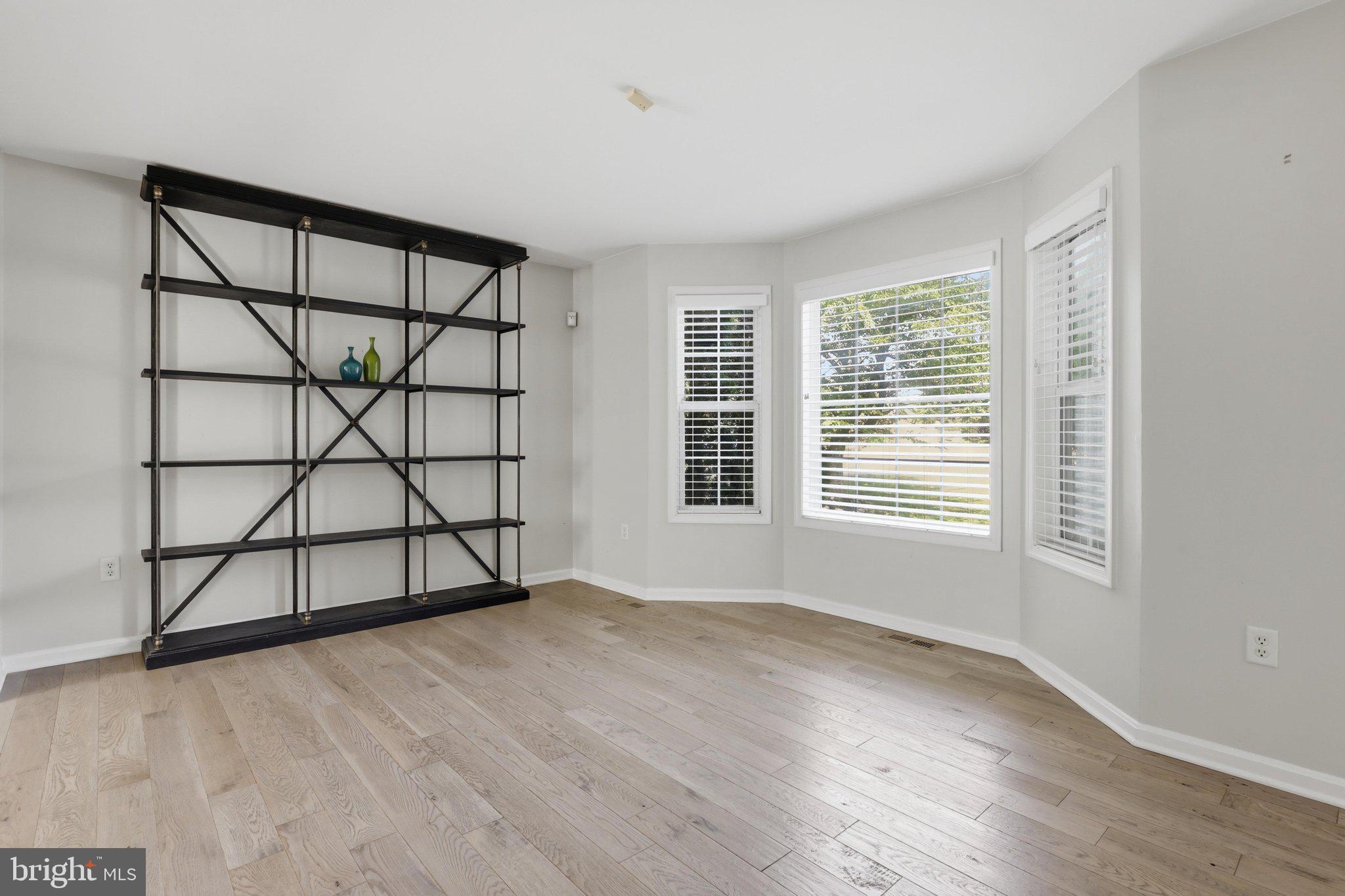 FAIRWAY MEADOWS - Residential