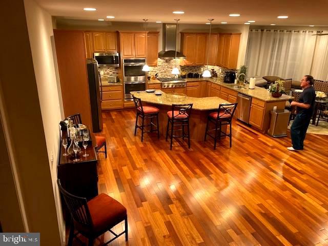FALLS CHURCH - Residential Lease
