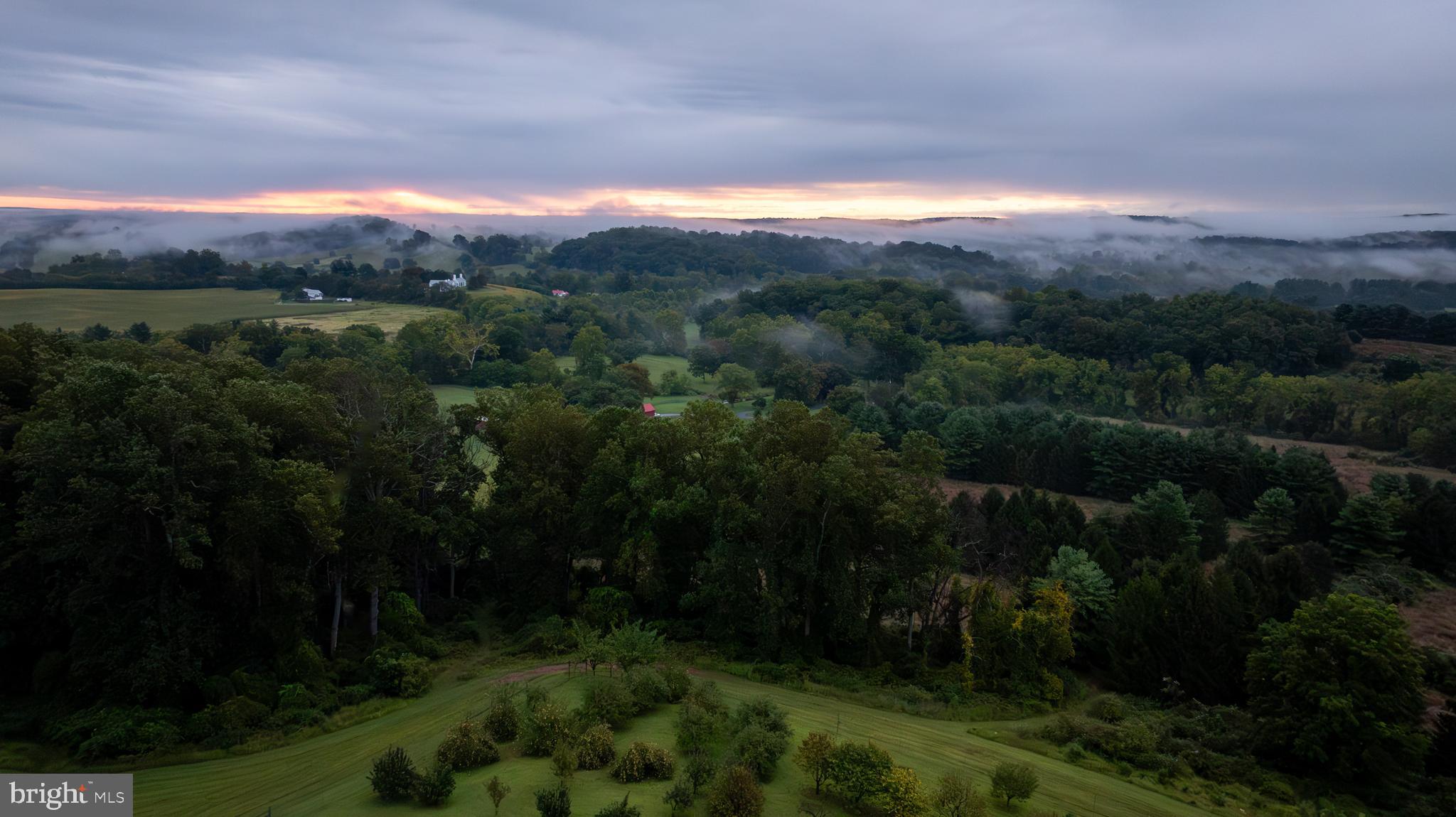 WORTHINGTON VALLEY - Farm
