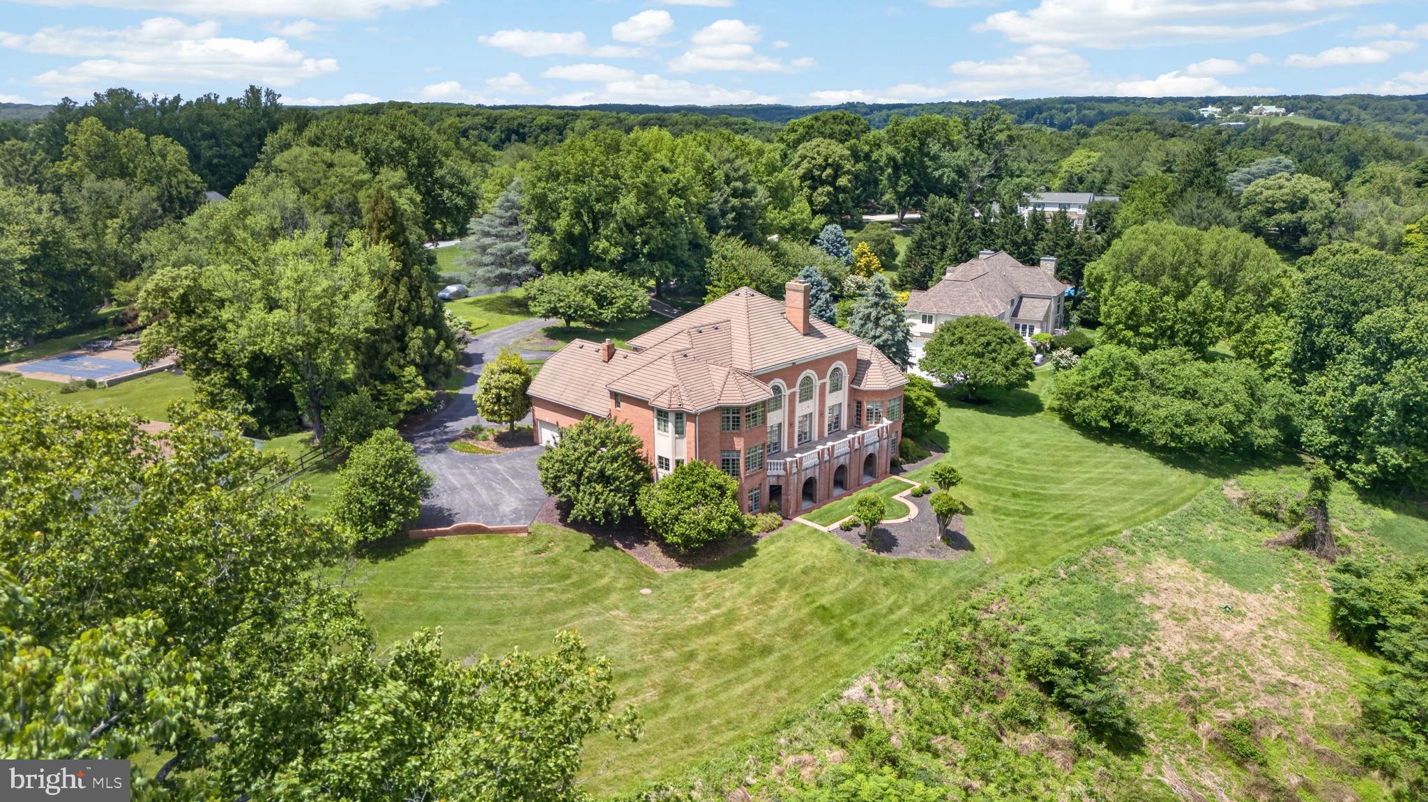 HILLSTEAD - Residential