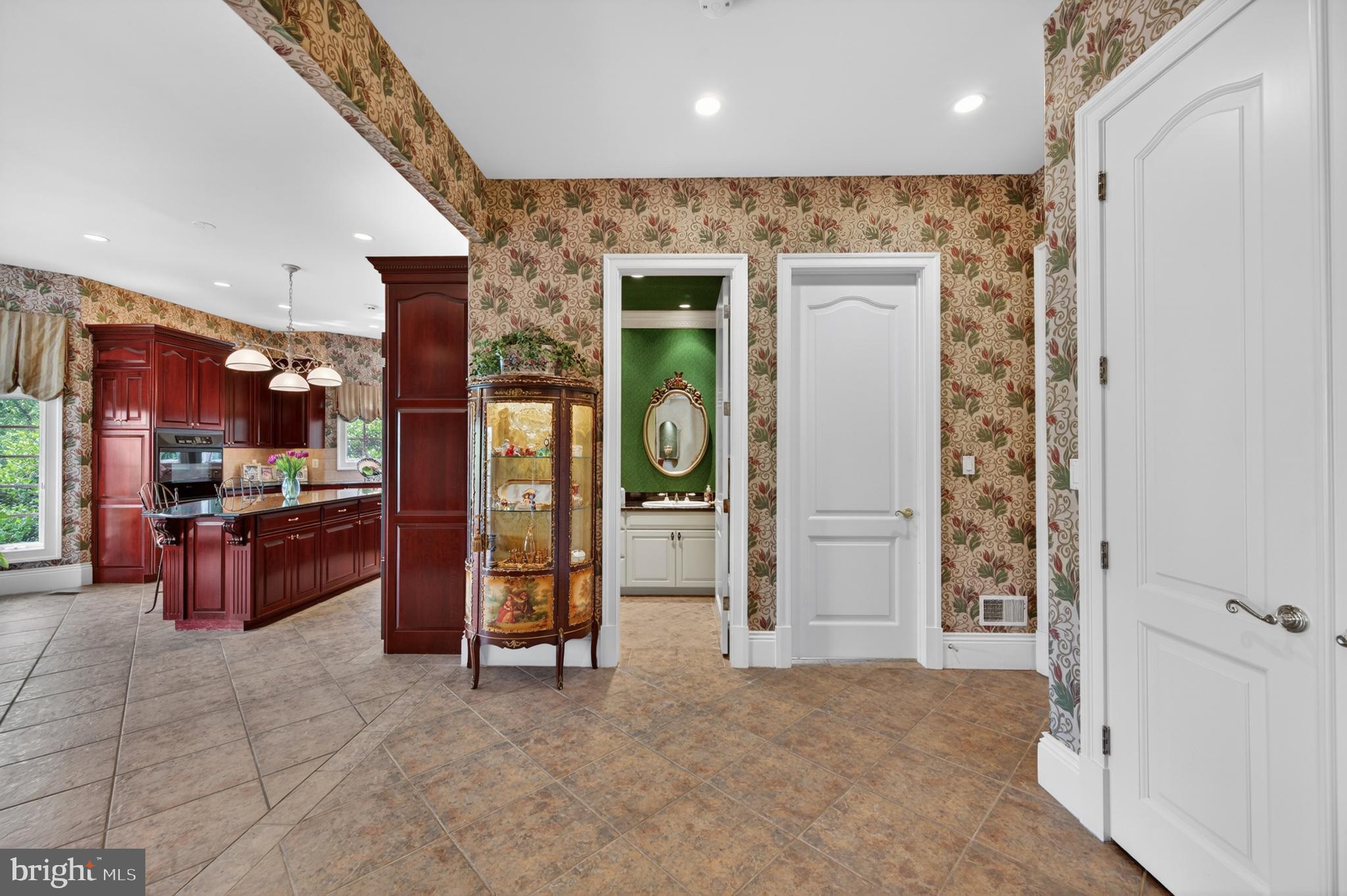 HILLSTEAD - Residential