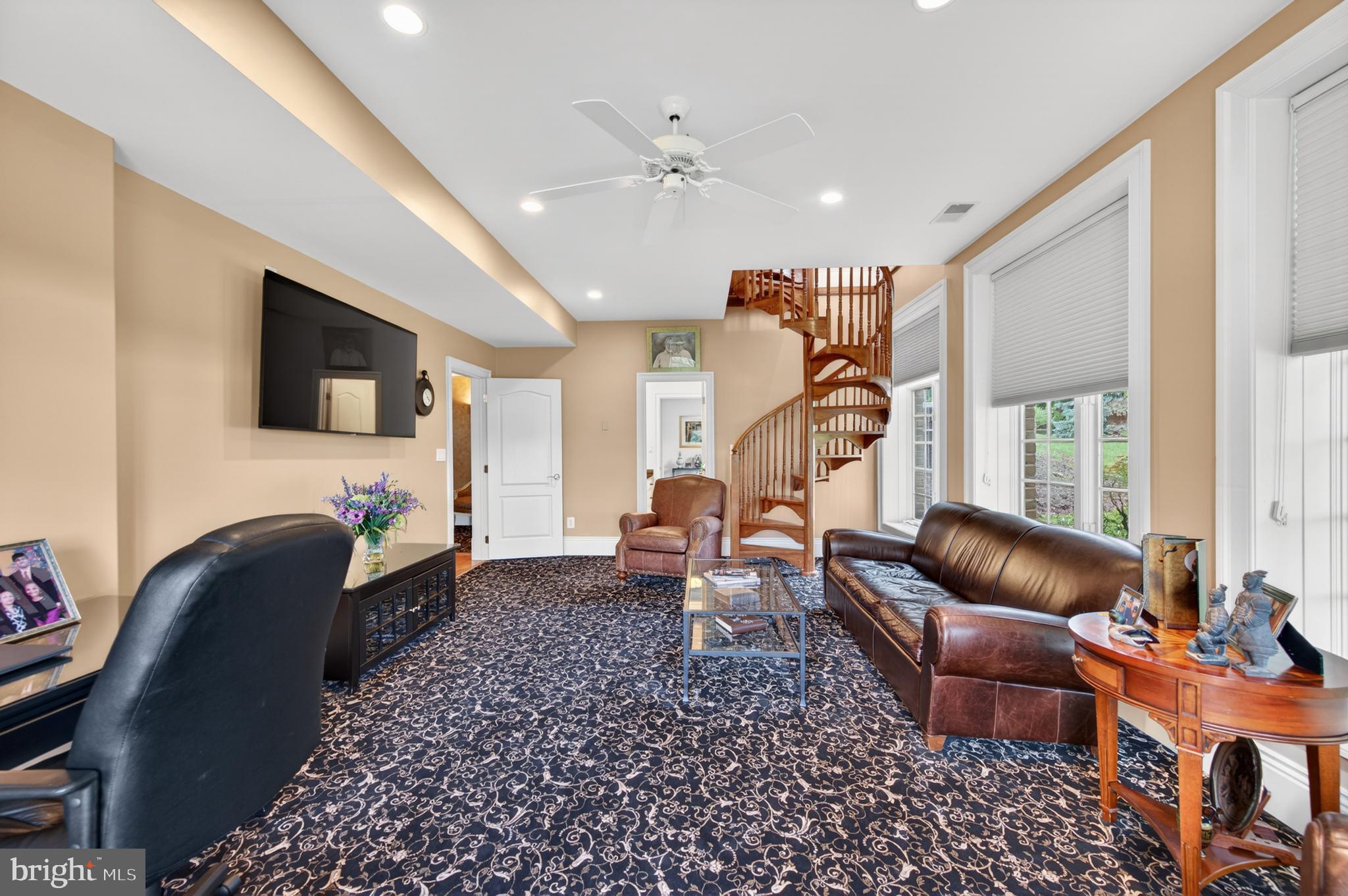 HILLSTEAD - Residential