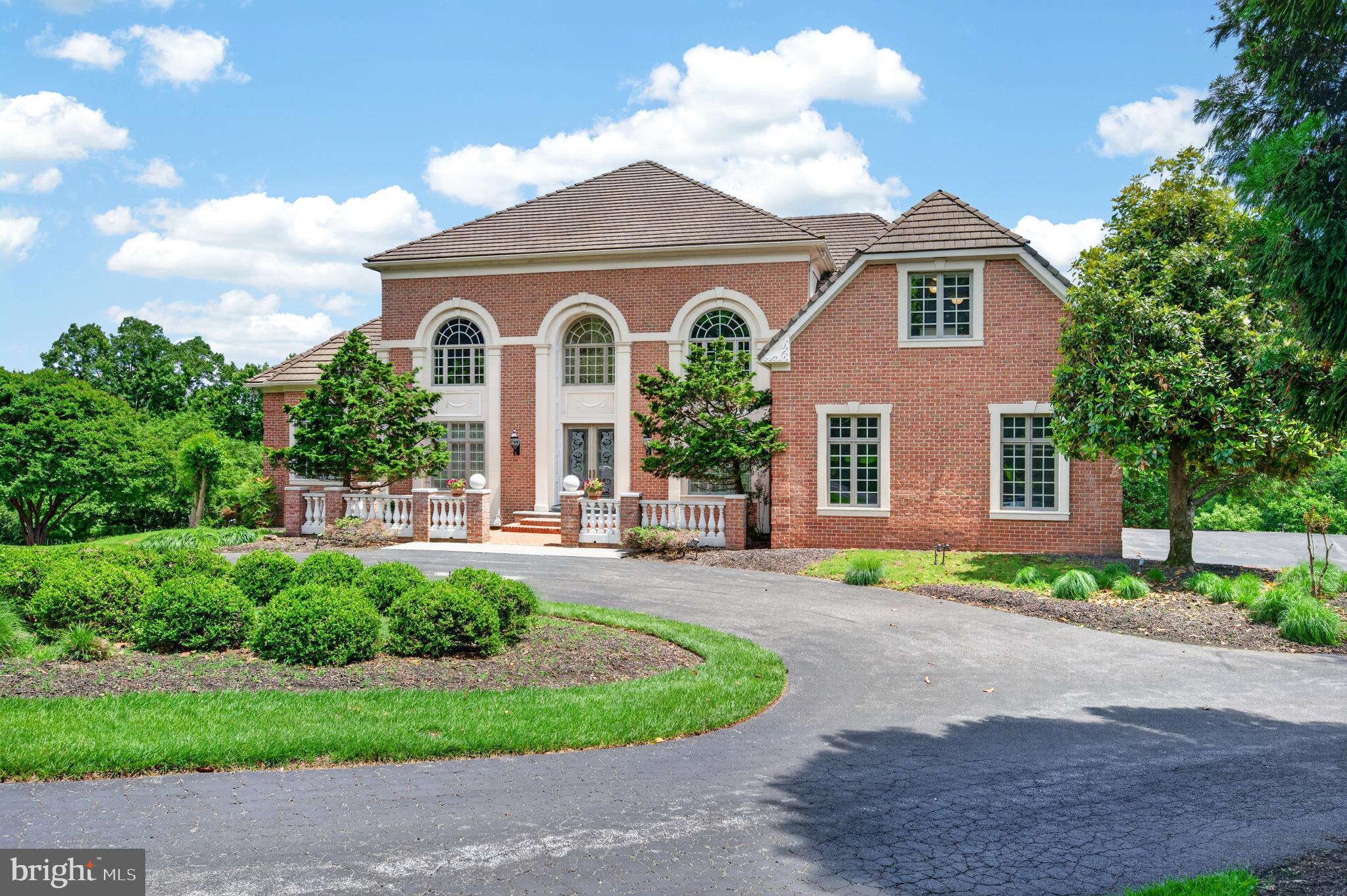 HILLSTEAD - Residential