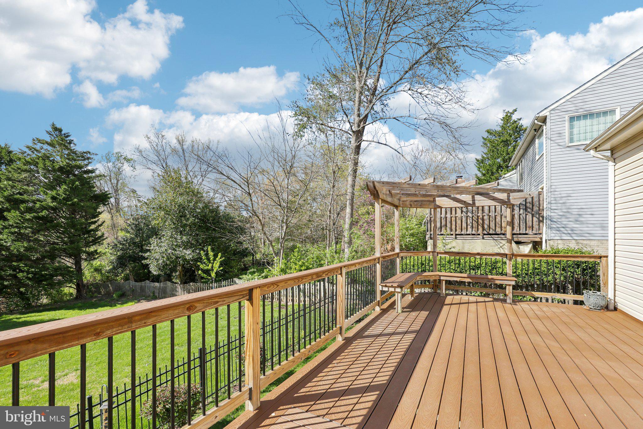 SHAKER WOODS - Residential